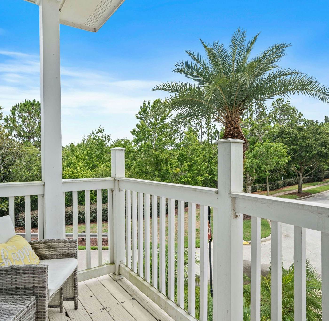 W479 - Modern Seaside Cottage