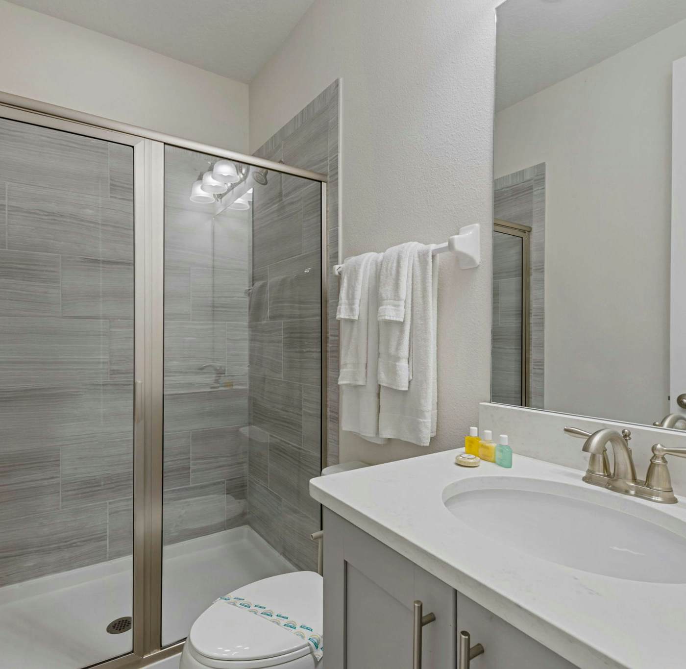 EC488 - The Family Reunion - BIL