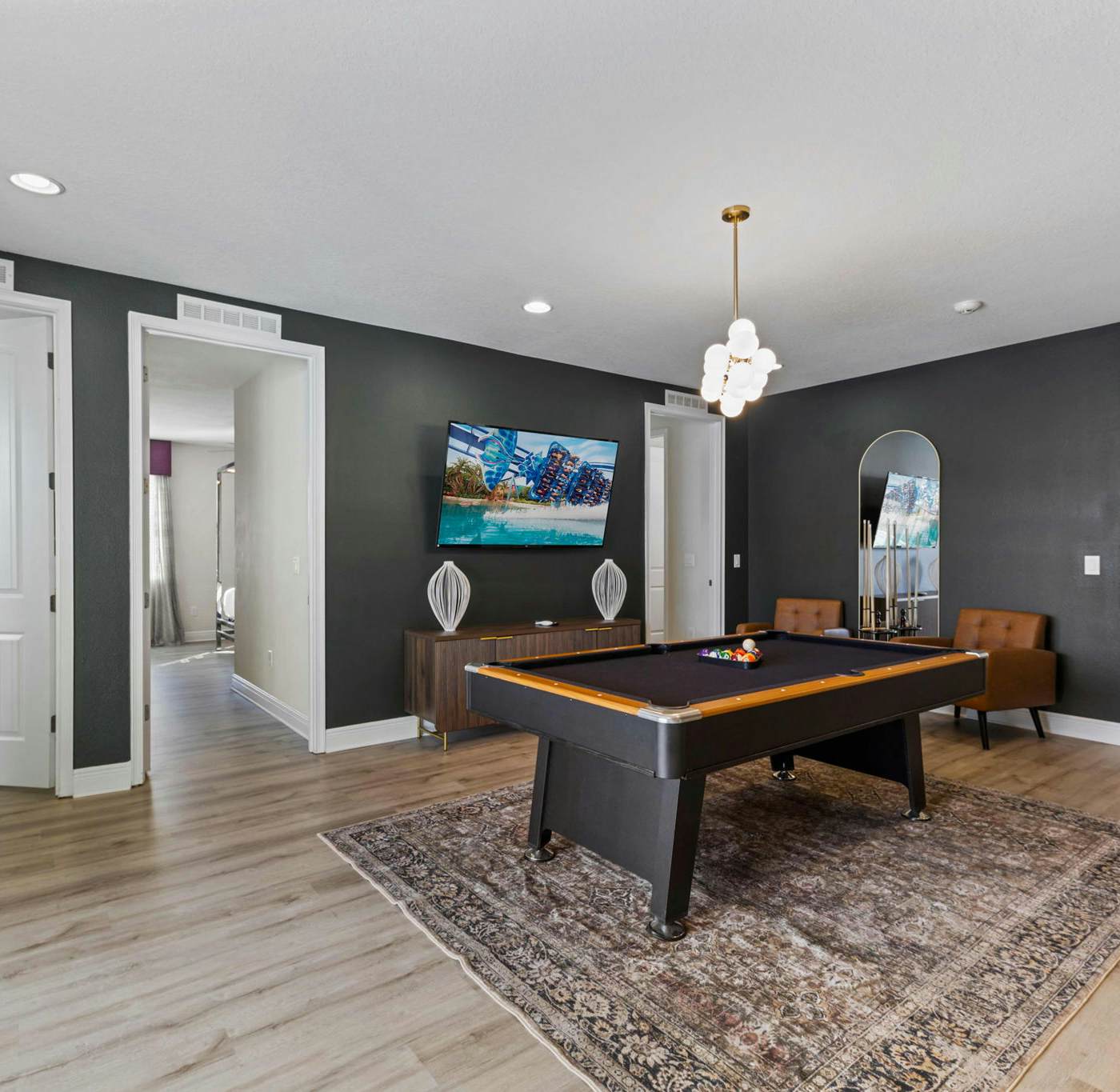 EC488 - The Family Reunion - BIL