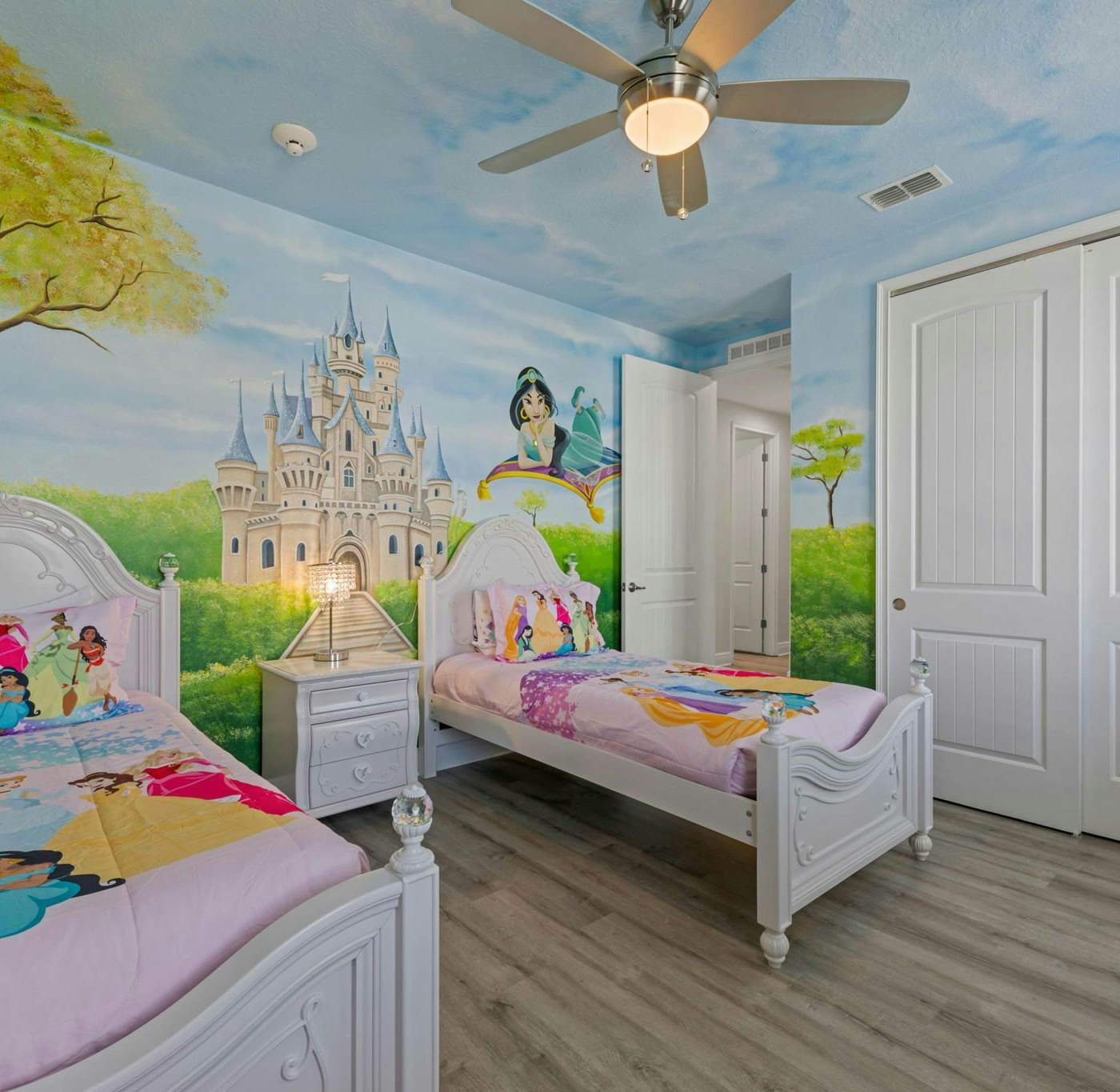 EC488 - The Family Reunion - BIL