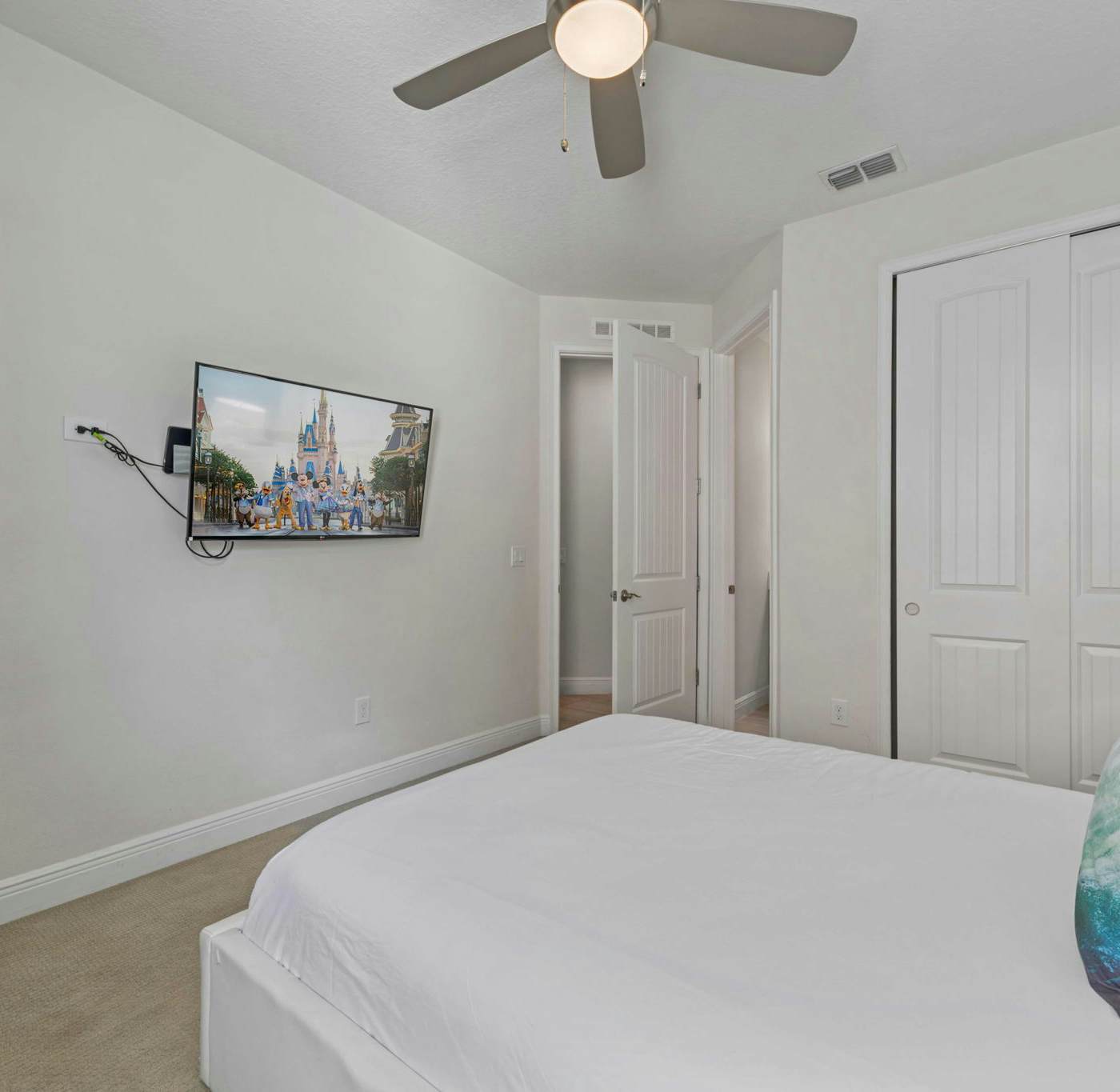 EC488 - The Family Reunion - BIL