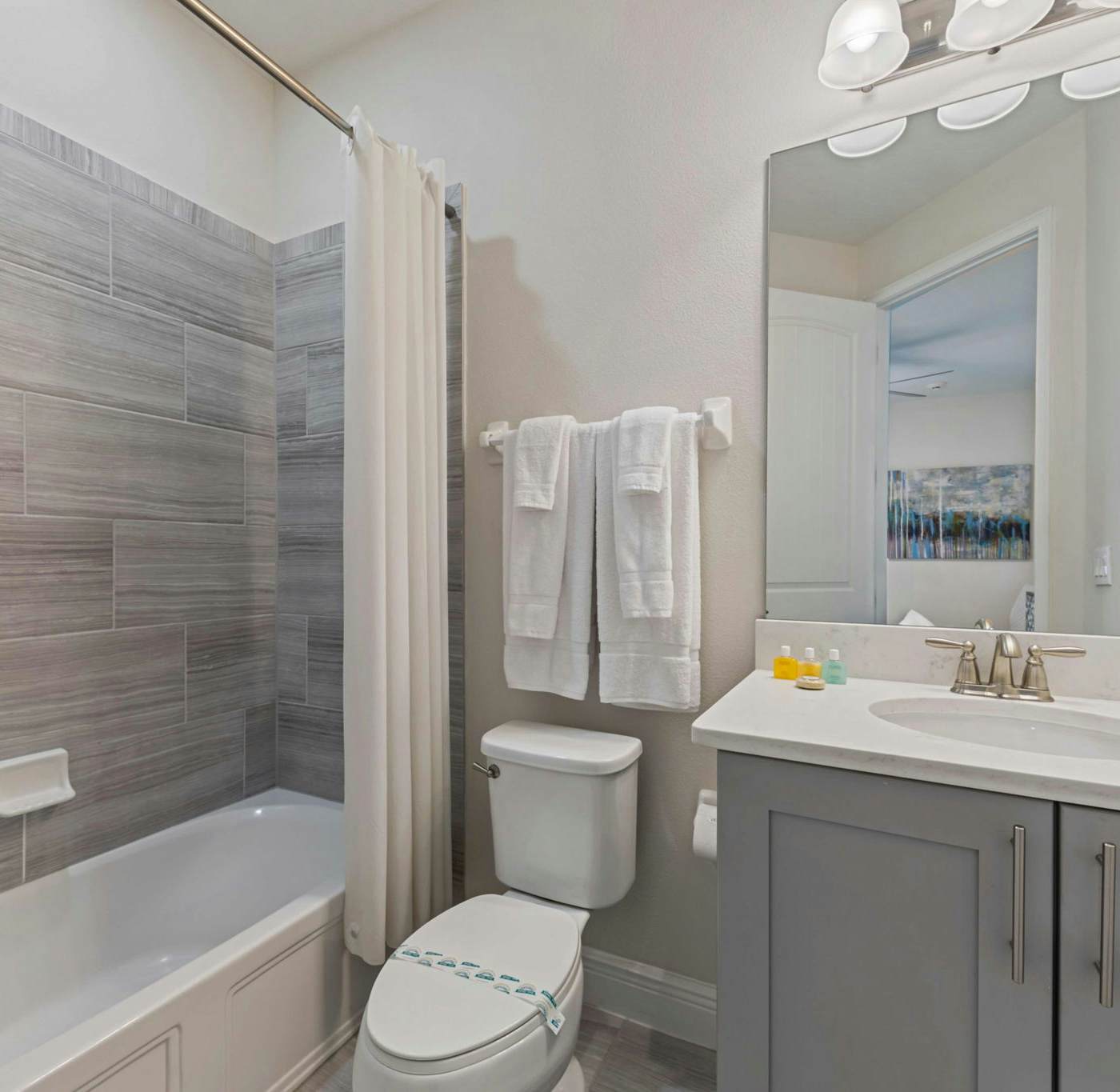 EC488 - The Family Reunion - BIL