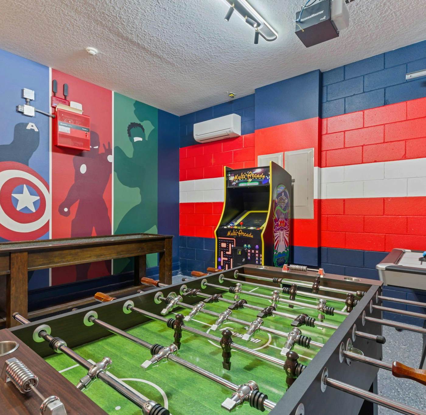 EC488 - The Family Reunion - BIL