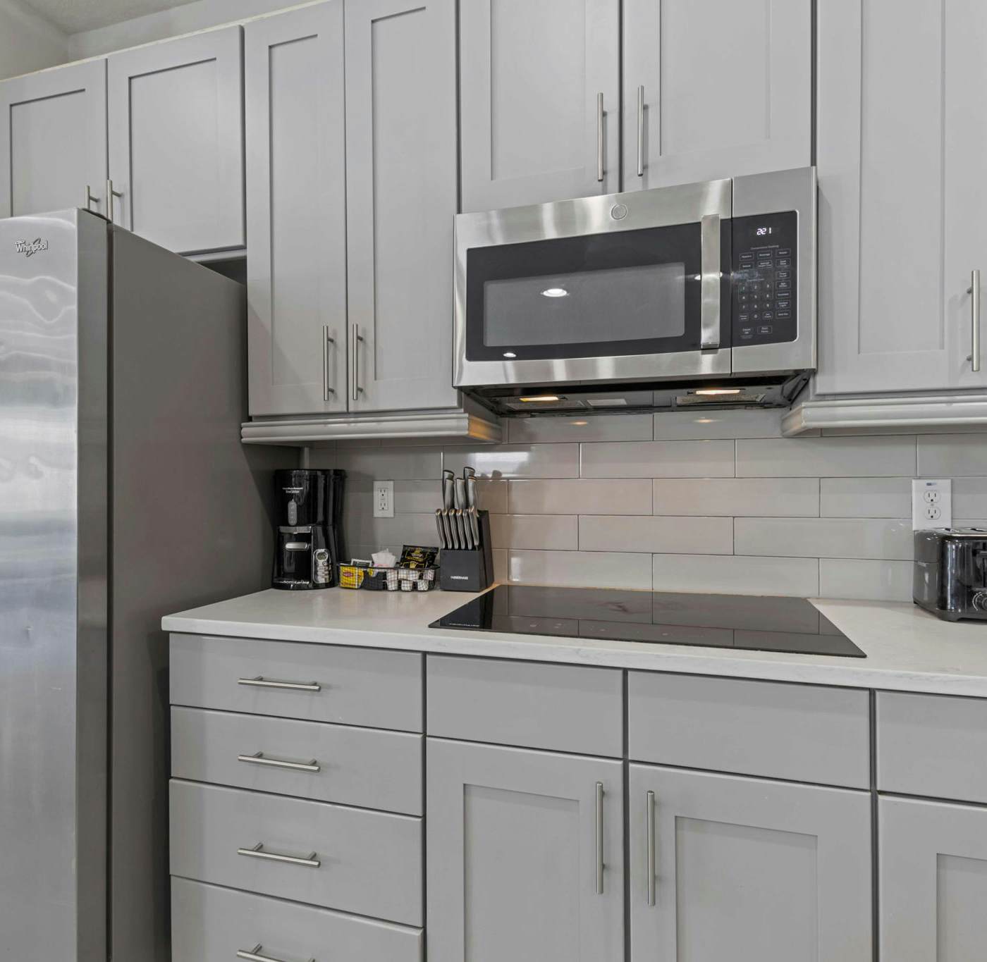 EC488 - The Family Reunion - BIL