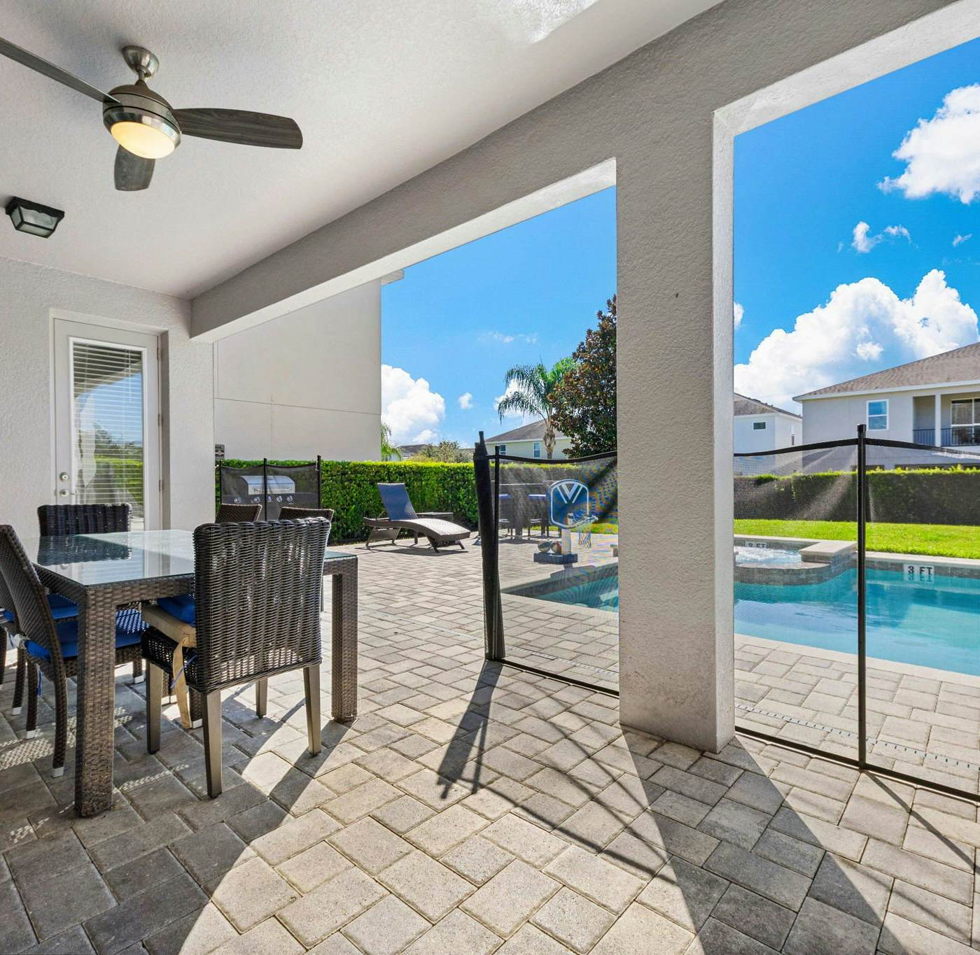 EC488 - The Family Reunion - BIL