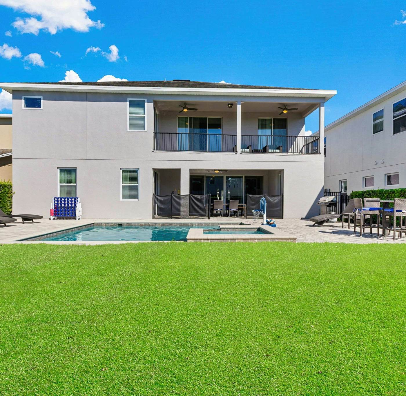 EC488 - The Family Reunion - BIL