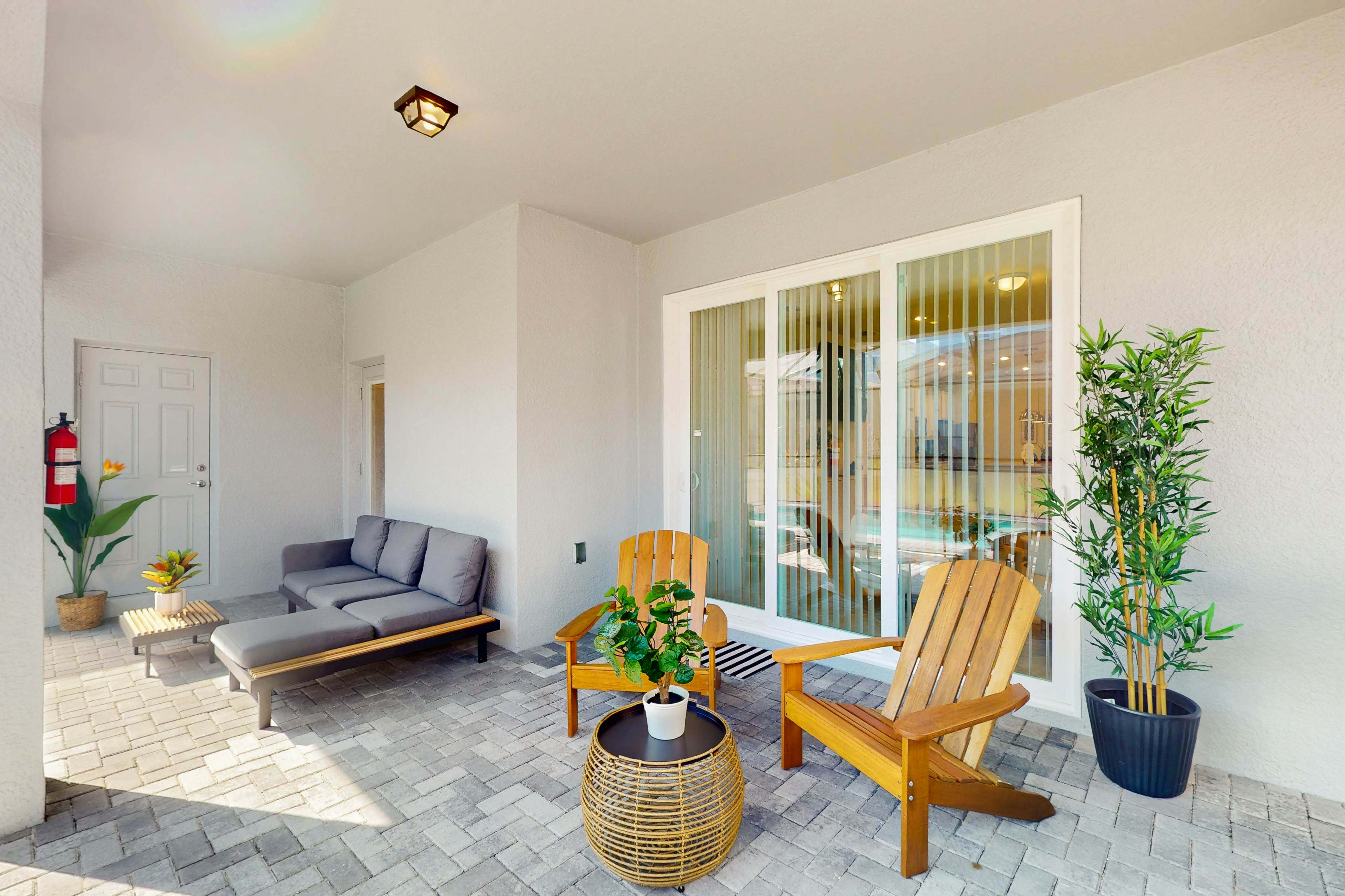 WC103-15878-7-GP - Clermont Family Paradise