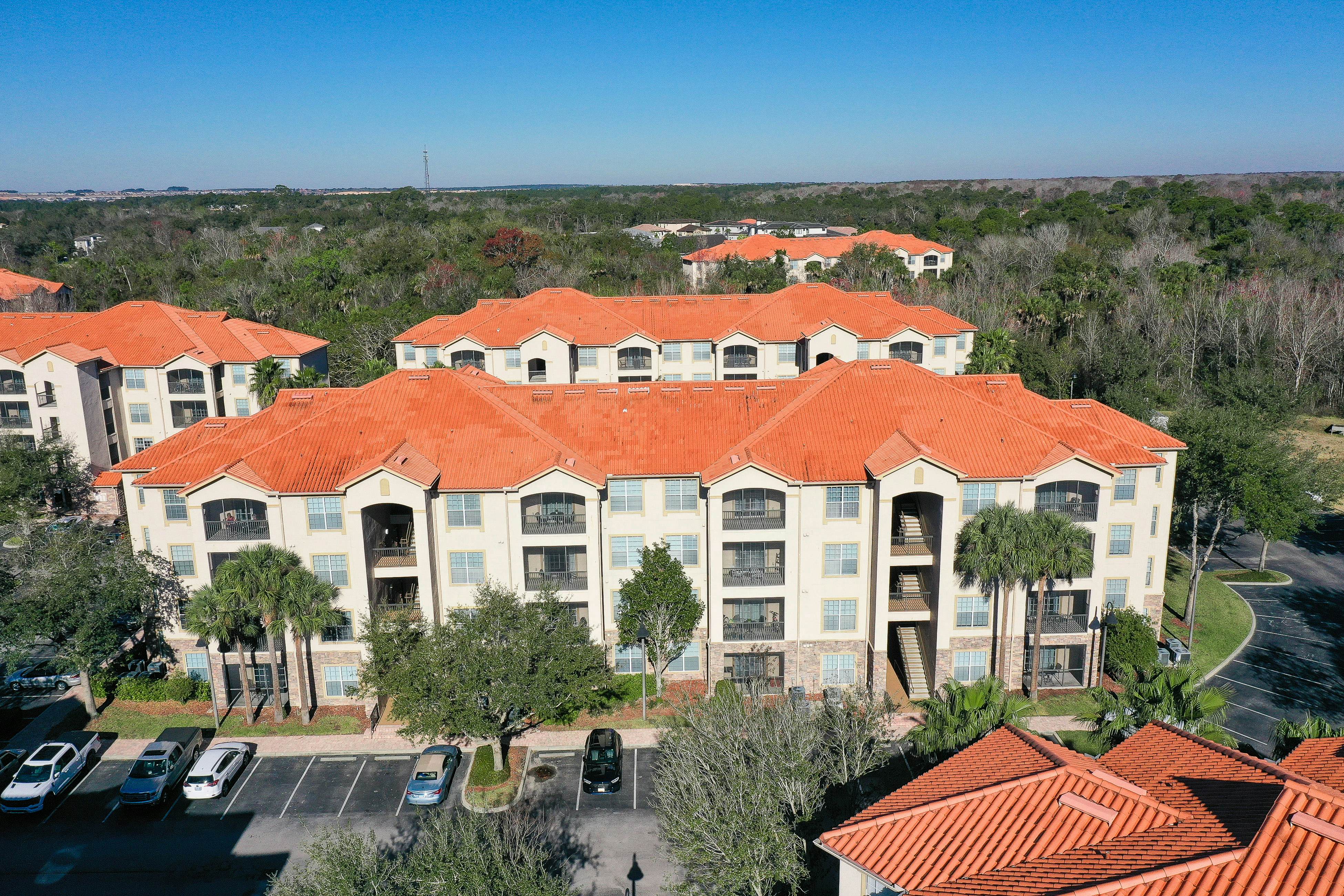 TUS101-1301-9308-3 - Tuscan Escape at Champions Gate