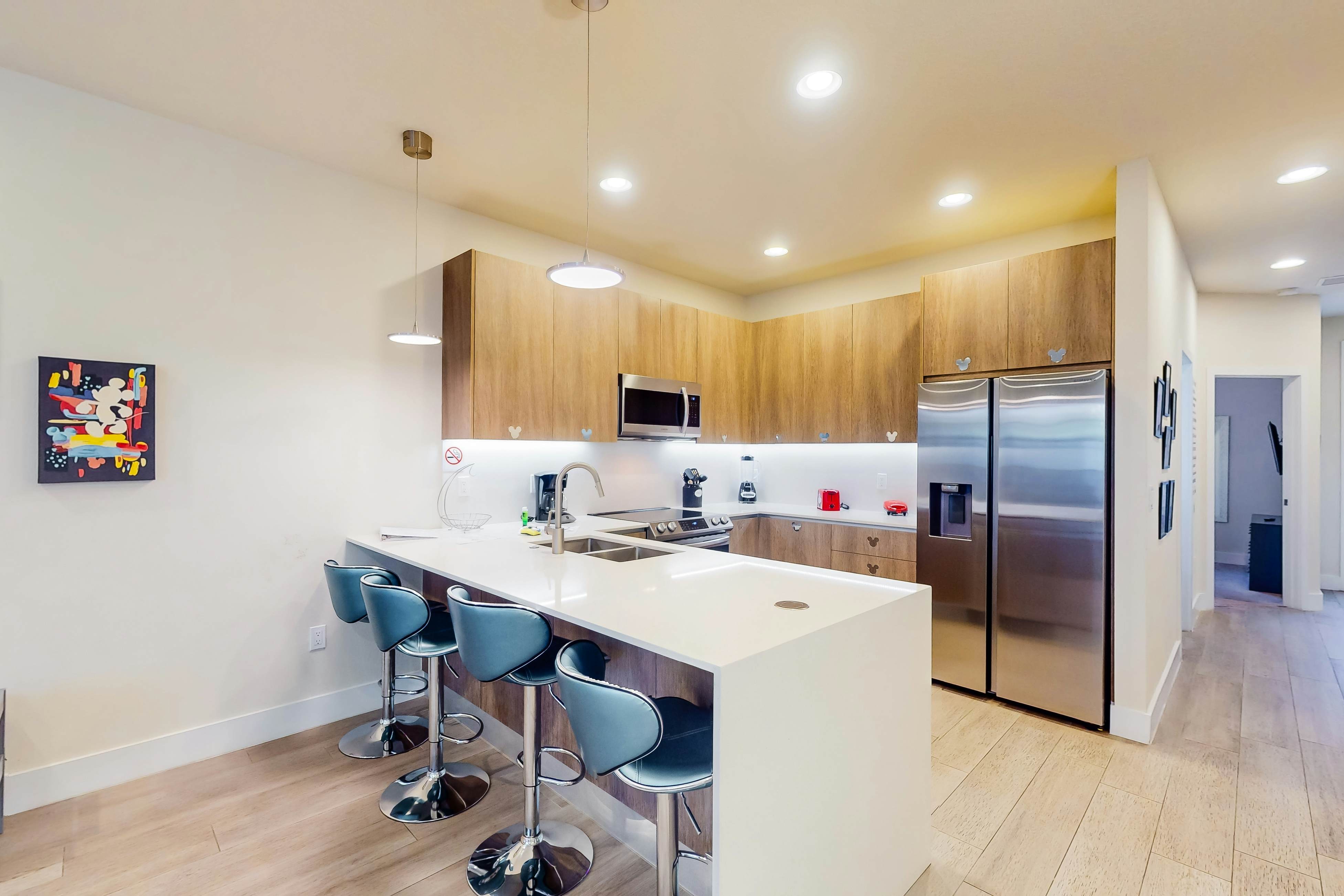 FCA107-17317-3-P - Mickey's Hidden Hideaway