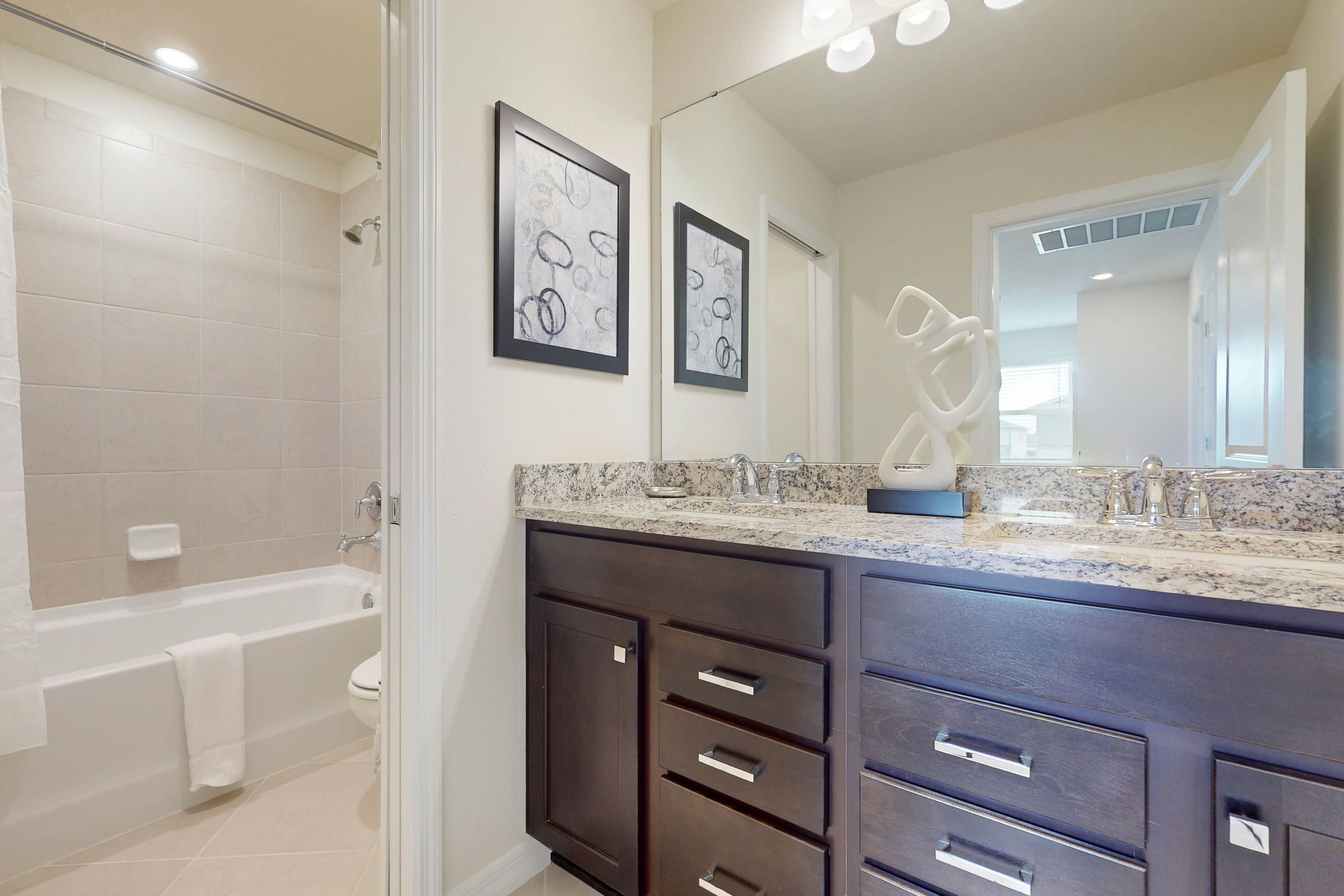 WC105-1251-5-P - Magical Moments Villa