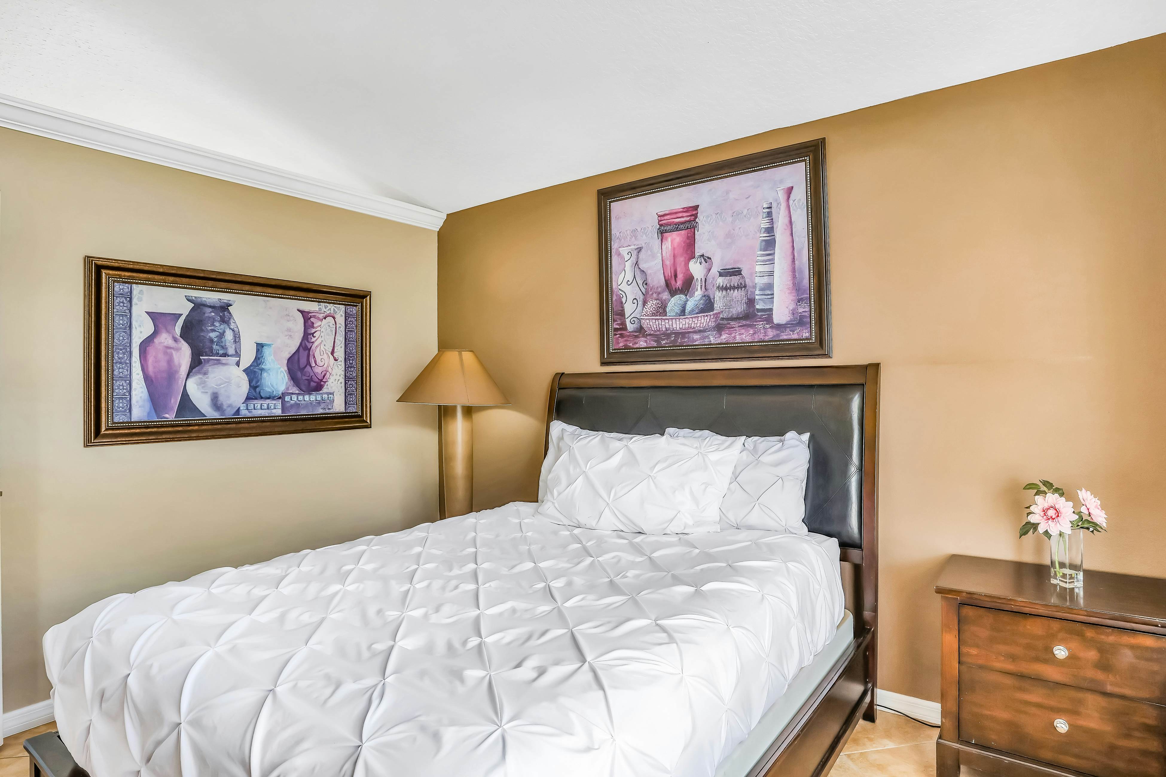 AVI101-316-5-P - 5BD Davenport Spacious Family Retreat