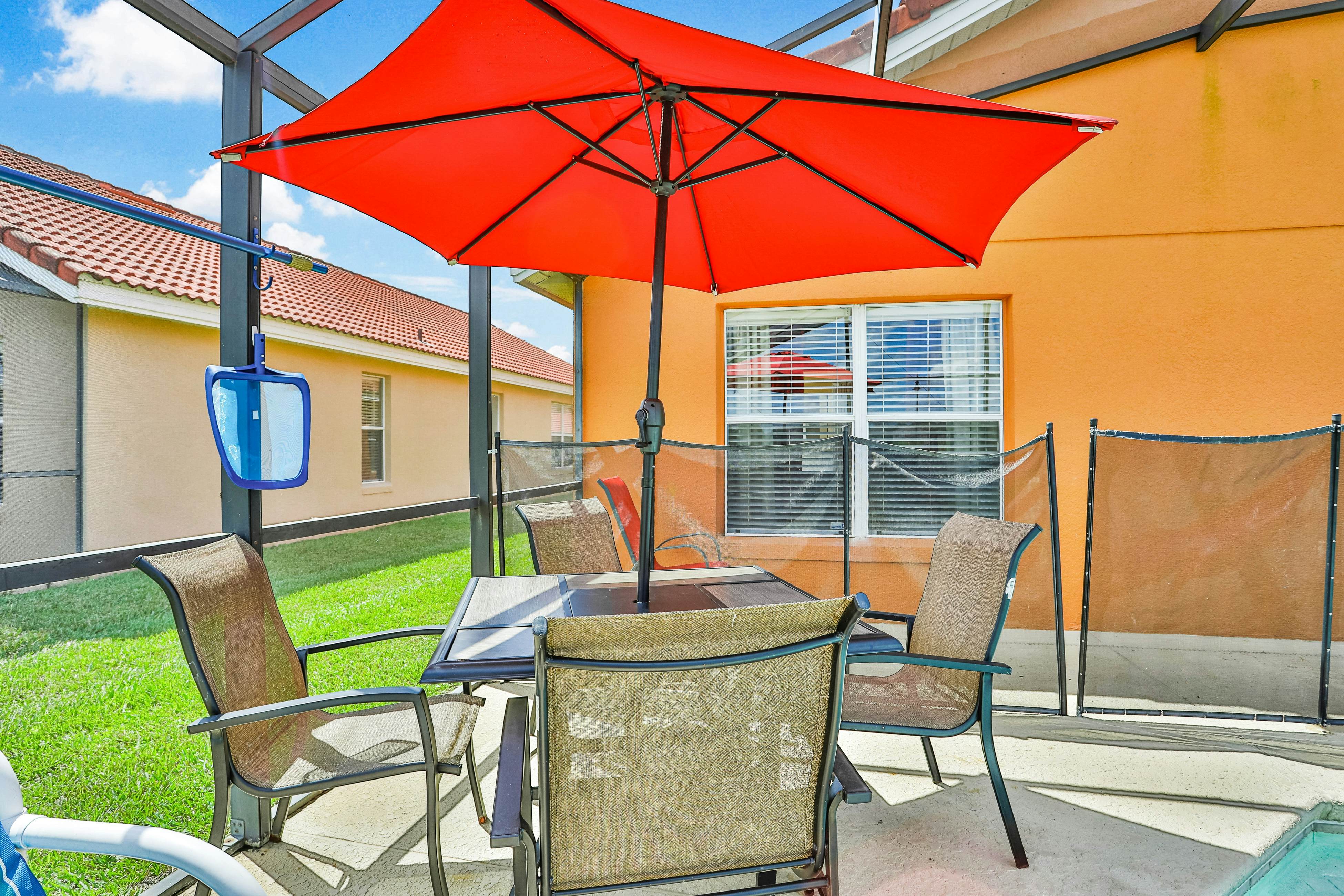 AVI101-316-5-P - 5BD Davenport Spacious Family Retreat