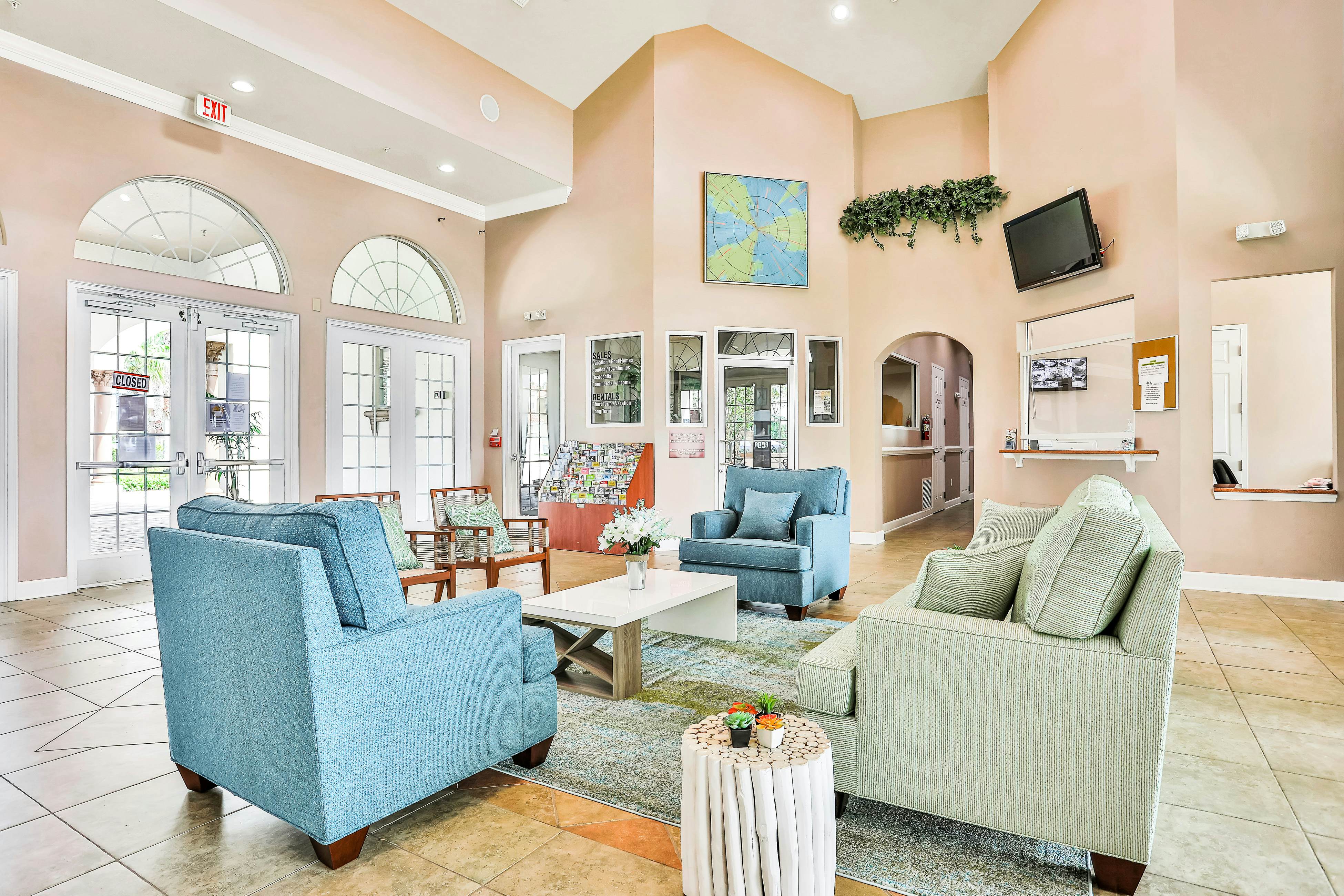 AVI101-316-5-P - 5BD Davenport Spacious Family Retreat