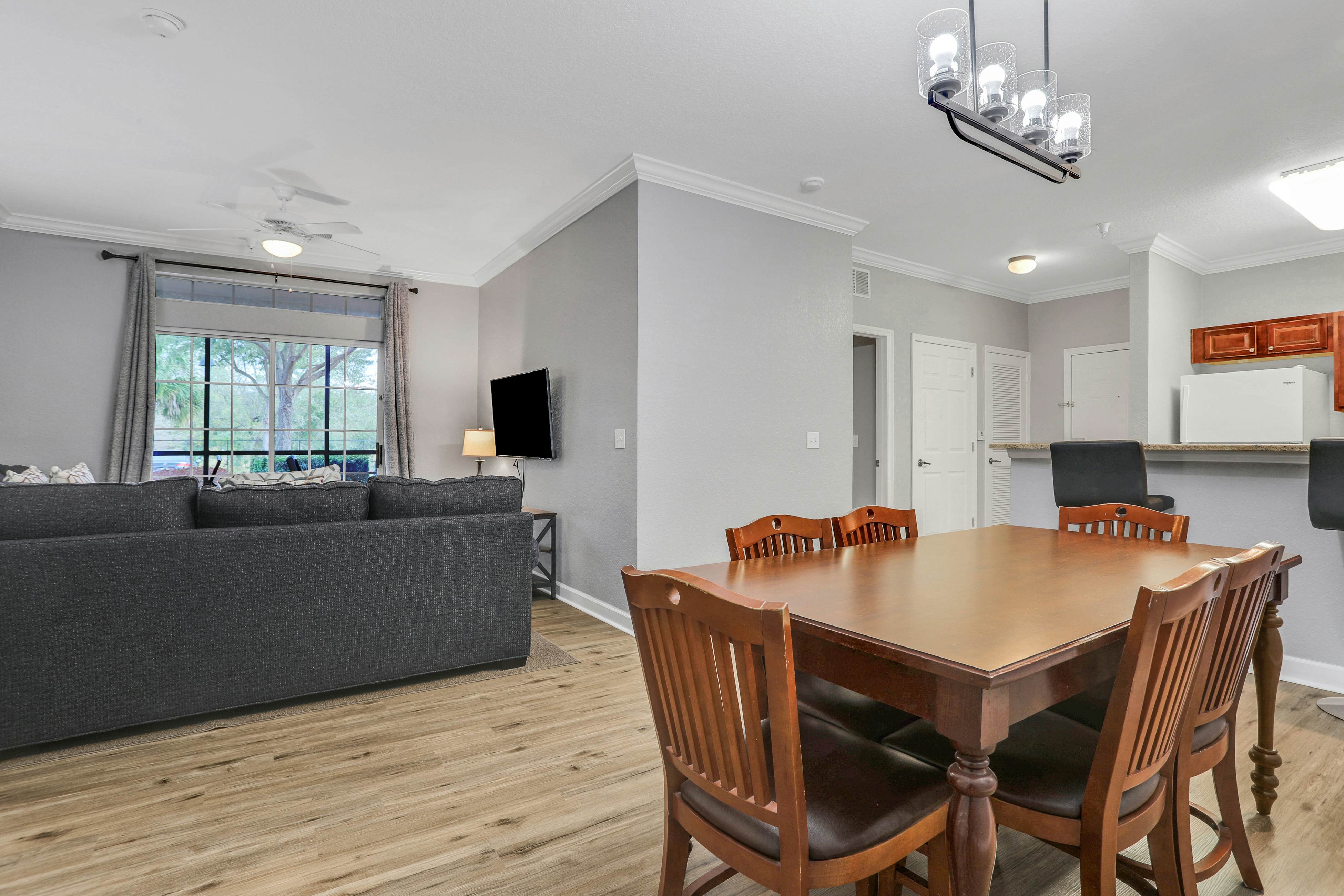 TUS105-8000-4102-2-Cozy Vibes - Tuscana Resort