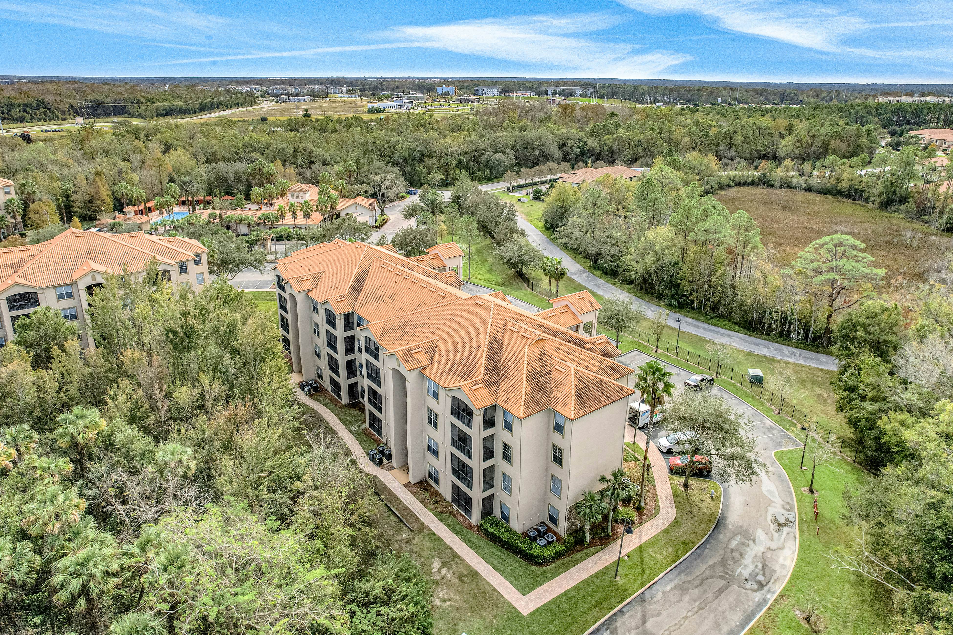 TUS105-8000-4102-2-Cozy Vibes - Tuscana Resort