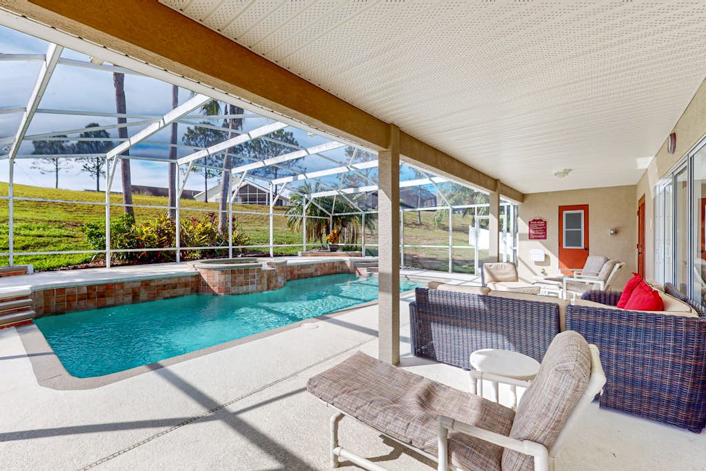 Spacious home in a great neighborhood with enclosed pool & AC - dog-friendly