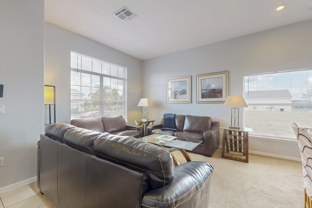 Deluxe family home with game room, private pool spa, near Disney World - dogs OK