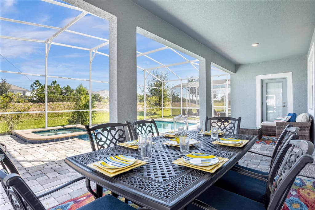 🌴 Luxe Family Retreat with Private Pool, Spa & Resort Amenities 🌴