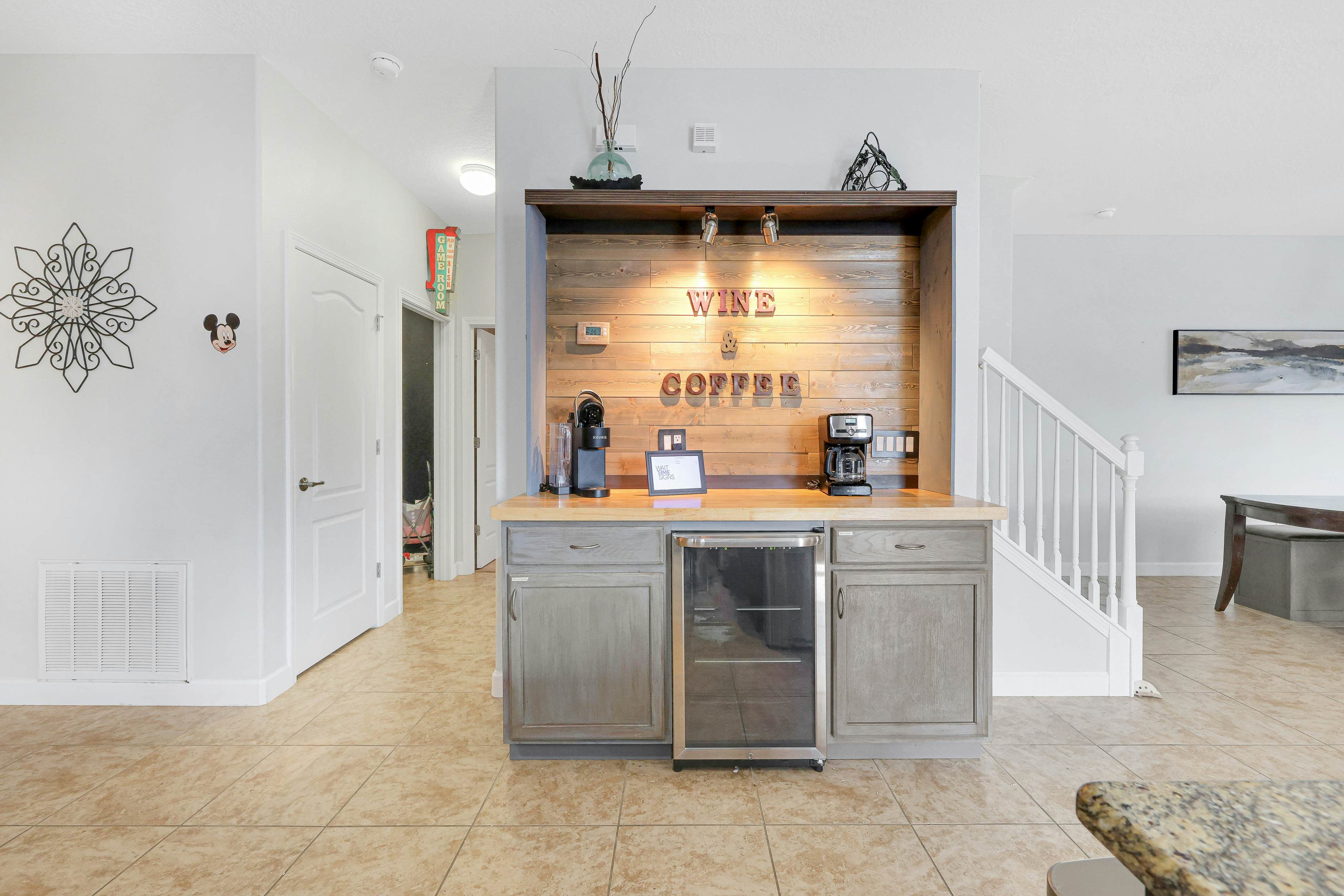 CHG131-1479-9-P - Making Magic on Moon Valley