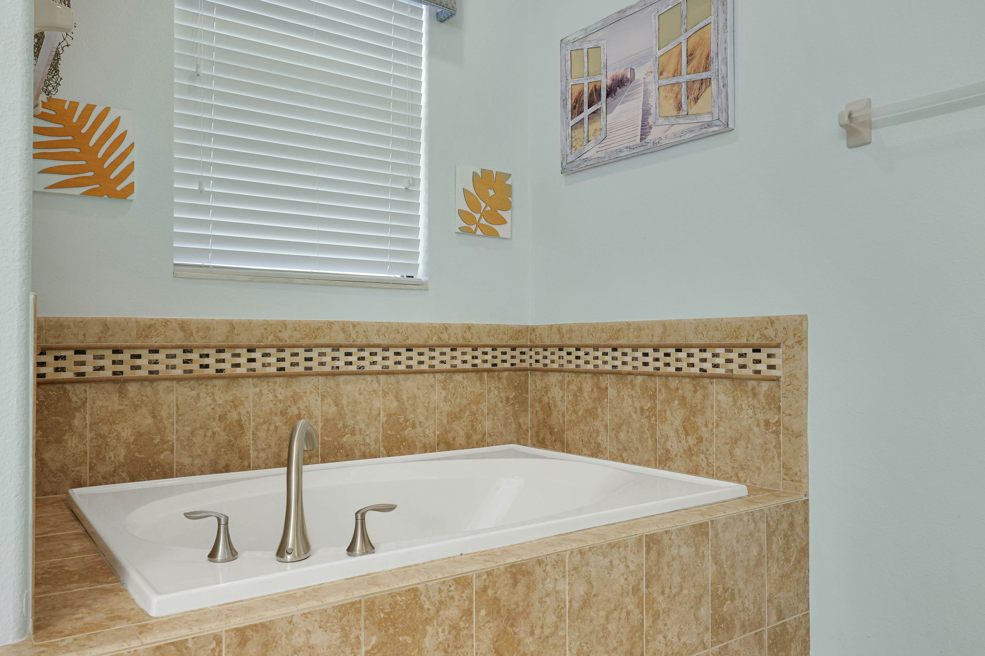 CHG131-1479-9-P - Making Magic on Moon Valley