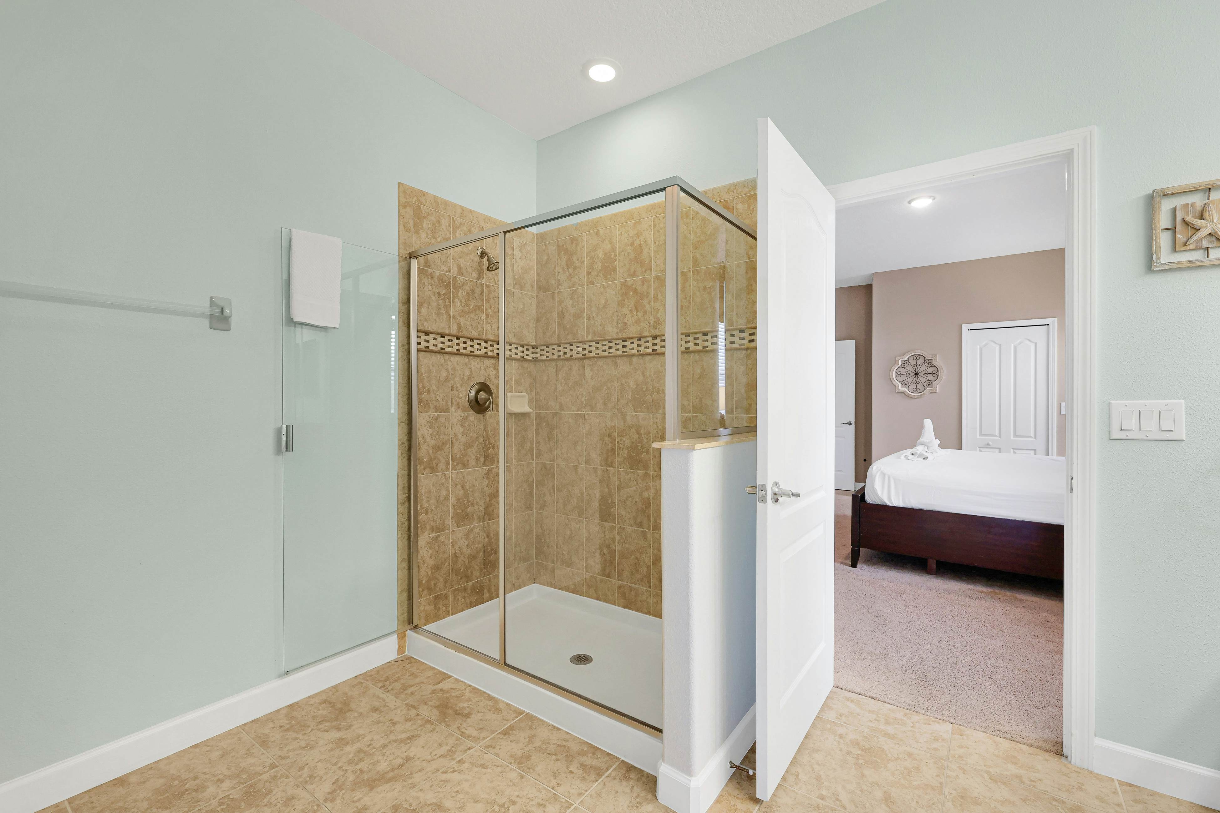 CHG131-1479-9-P - Making Magic on Moon Valley