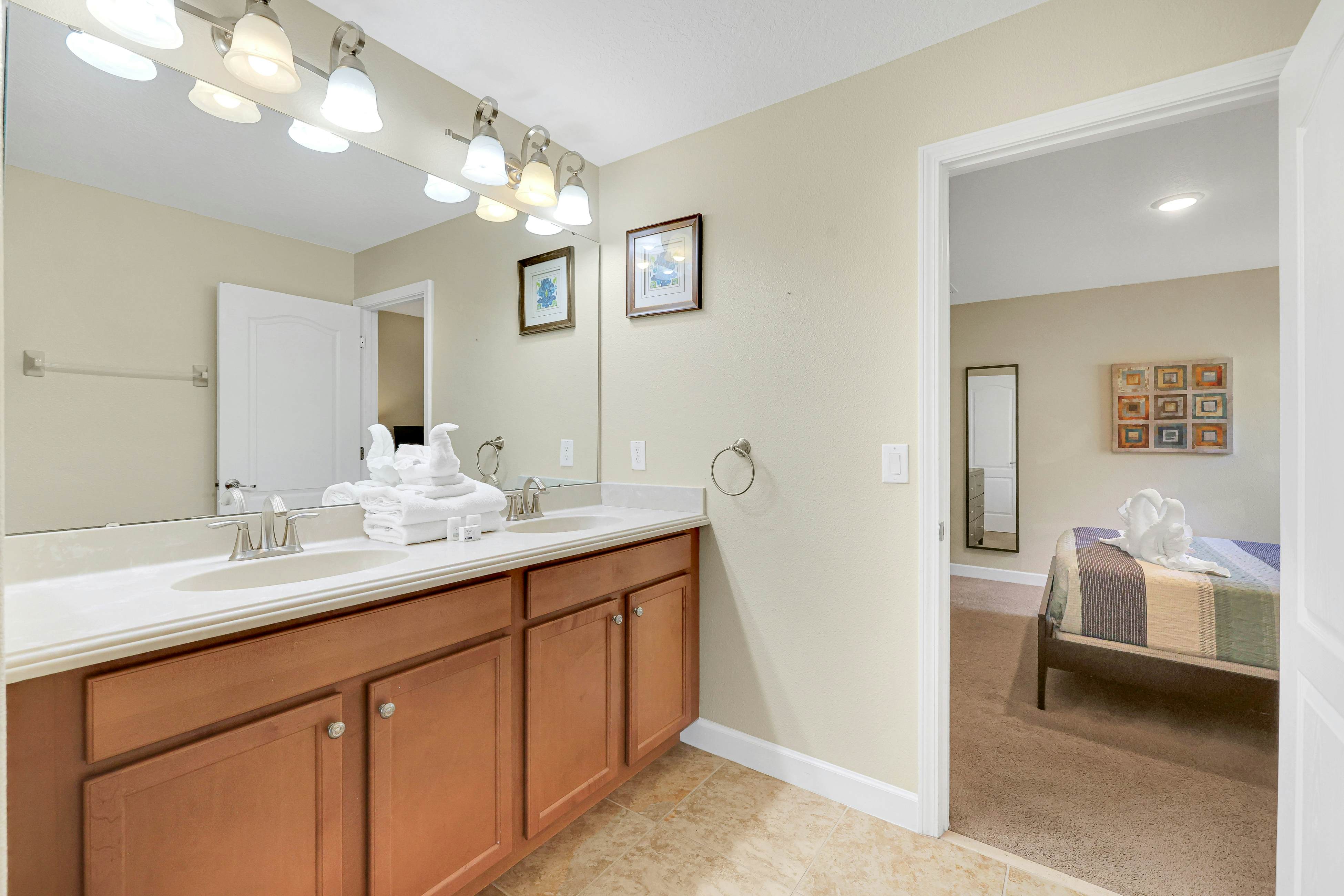 CHG131-1479-9-P - Making Magic on Moon Valley