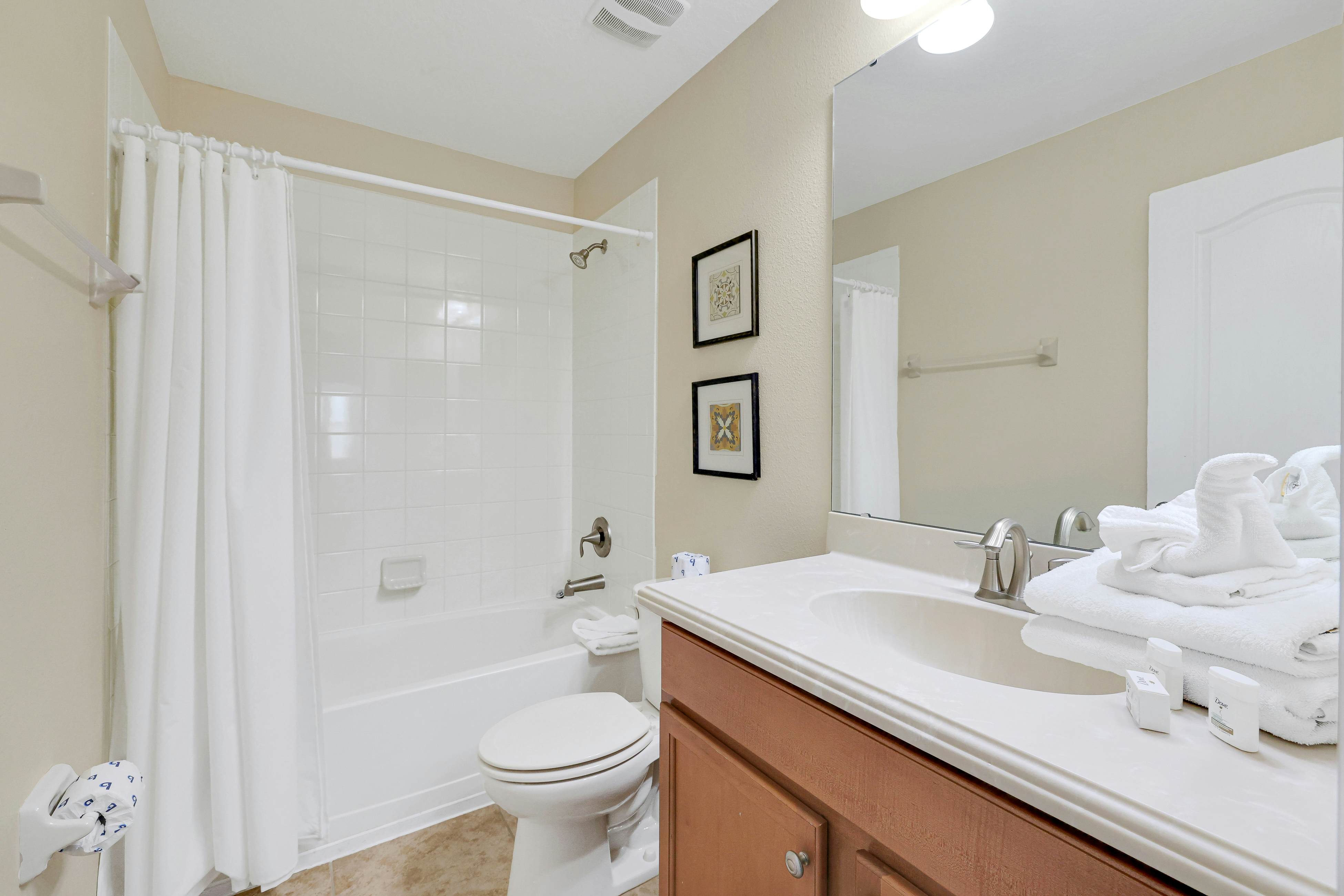 CHG131-1479-9-P - Making Magic on Moon Valley