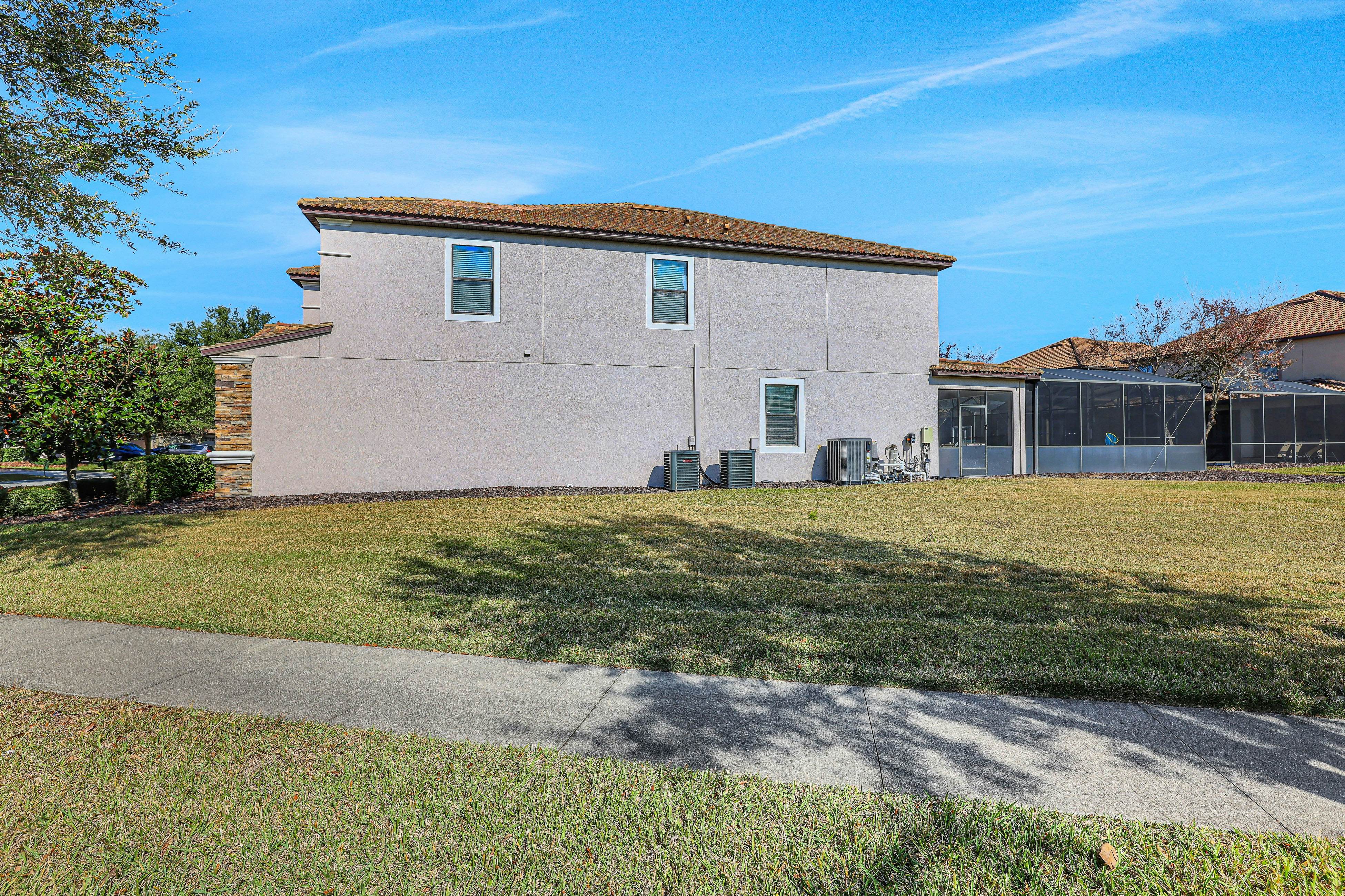 CHG131-1479-9-P - Making Magic on Moon Valley