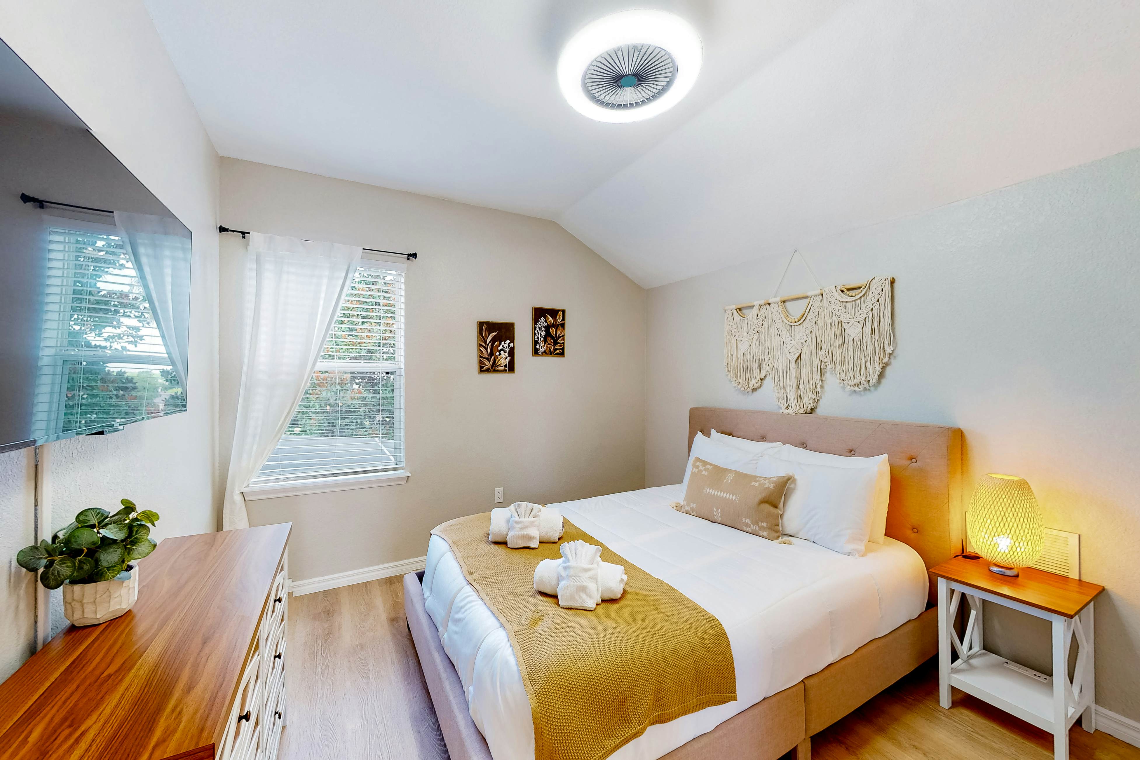 MRB103-100-5-P - Harmony Villa