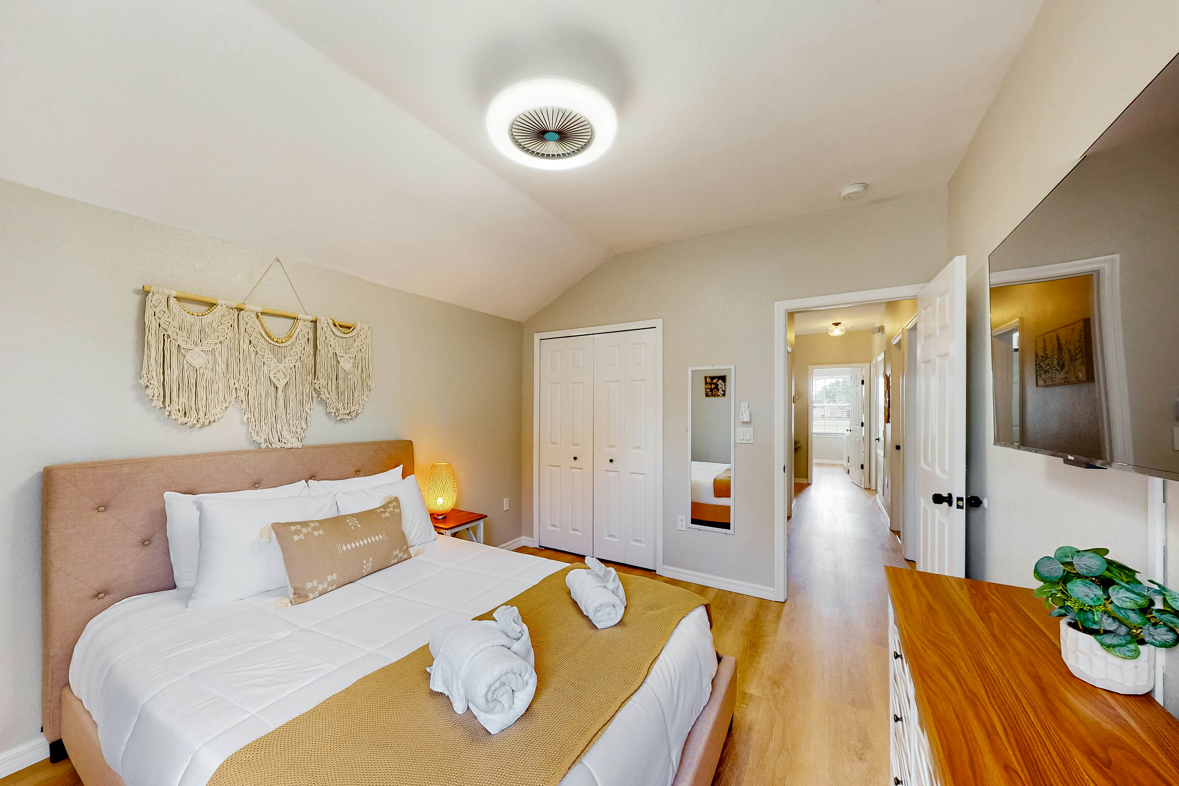 MRB103-100-5-P - Harmony Villa