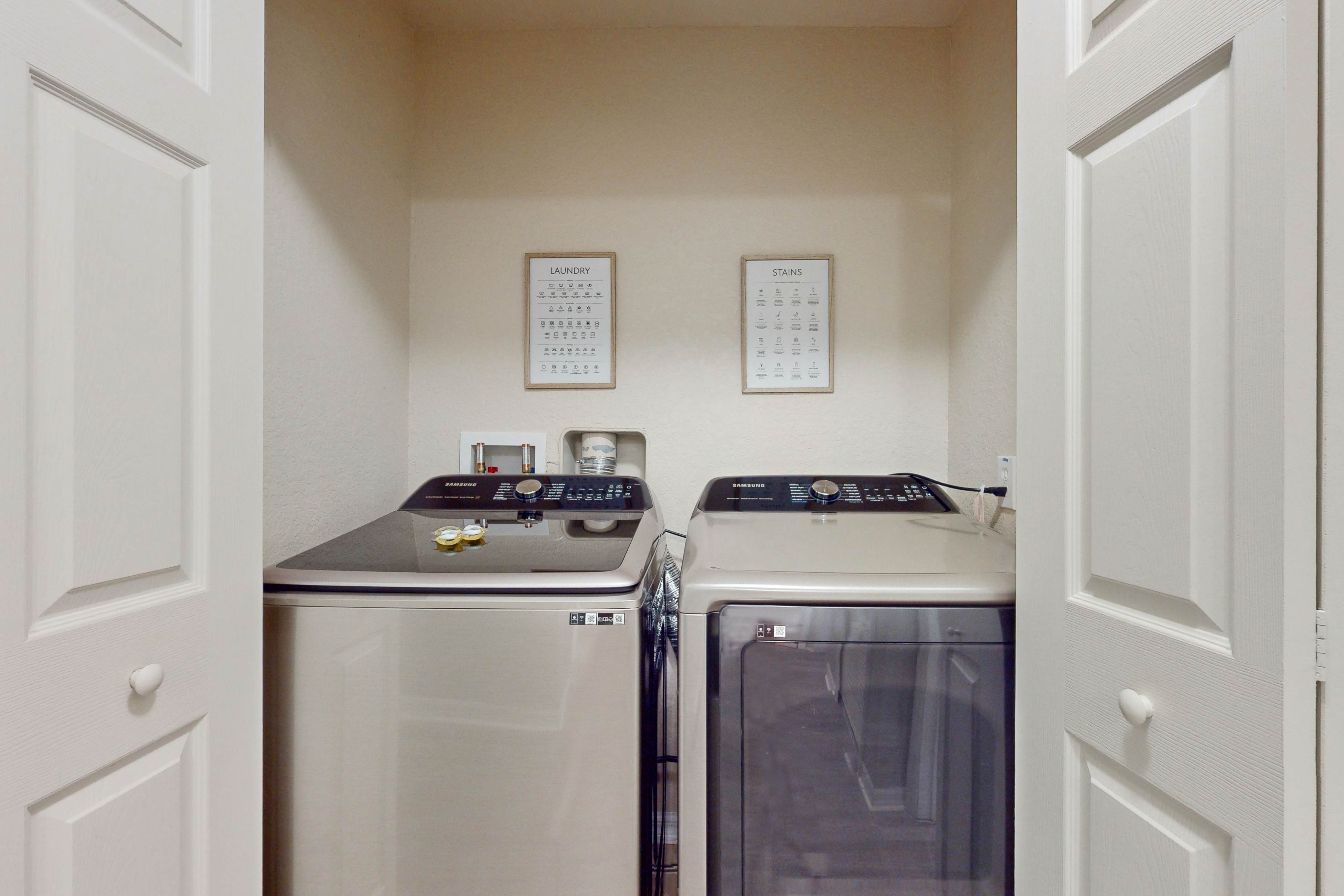 RGP112-2633-4 - Regal Palms Villa