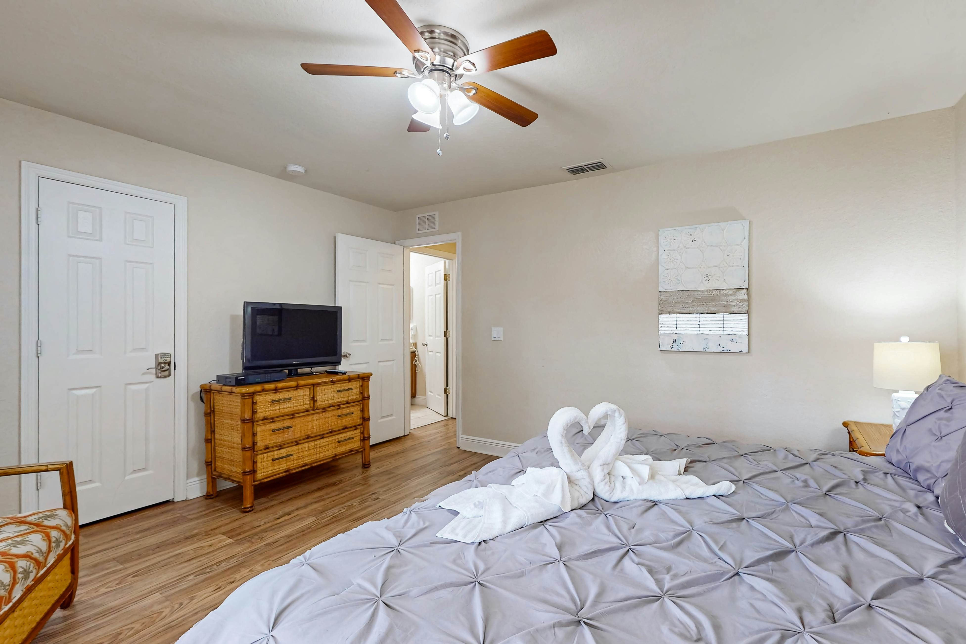 RGP102-3520-4 - Magic Moments Retreat