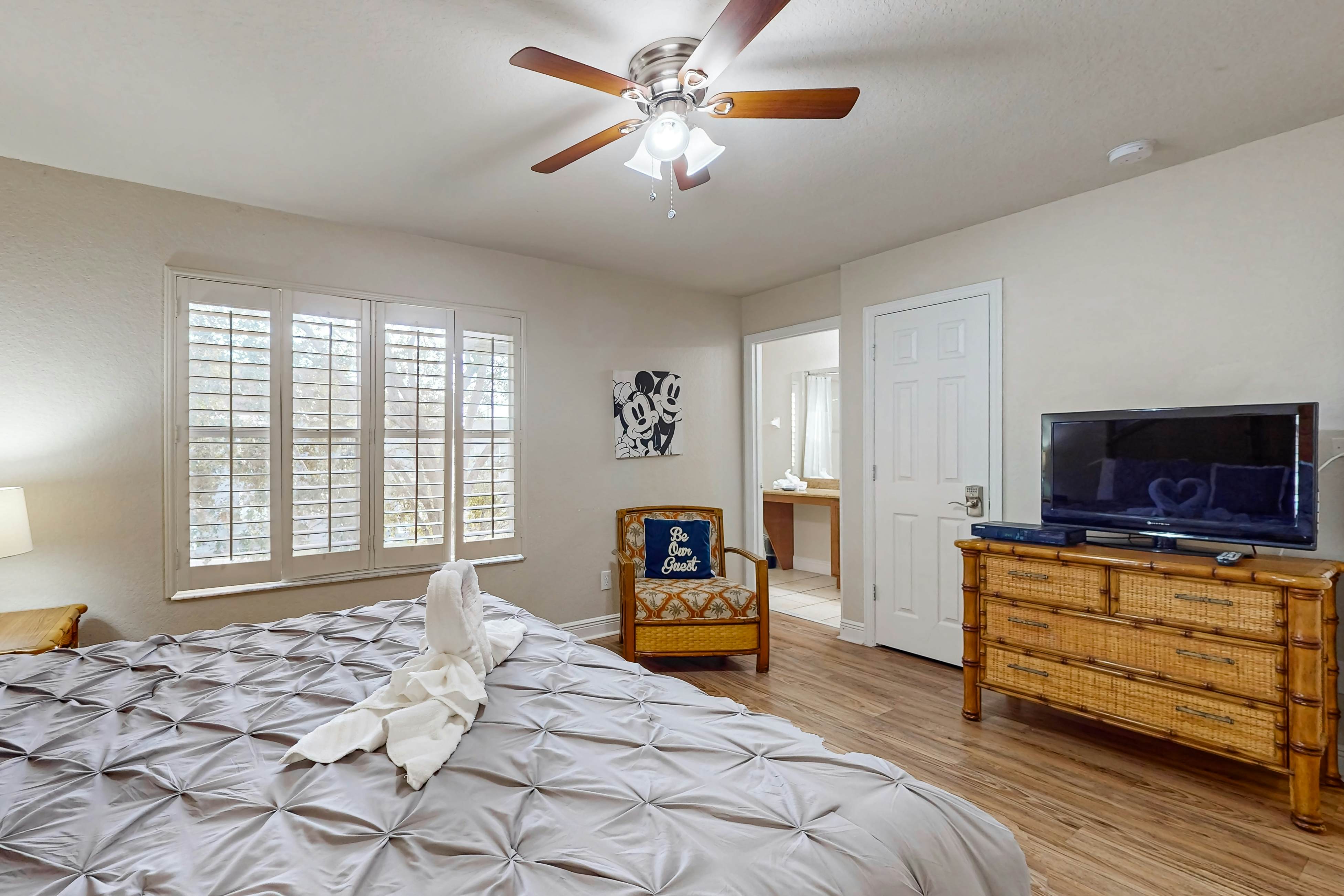 RGP102-3520-4 - Magic Moments Retreat