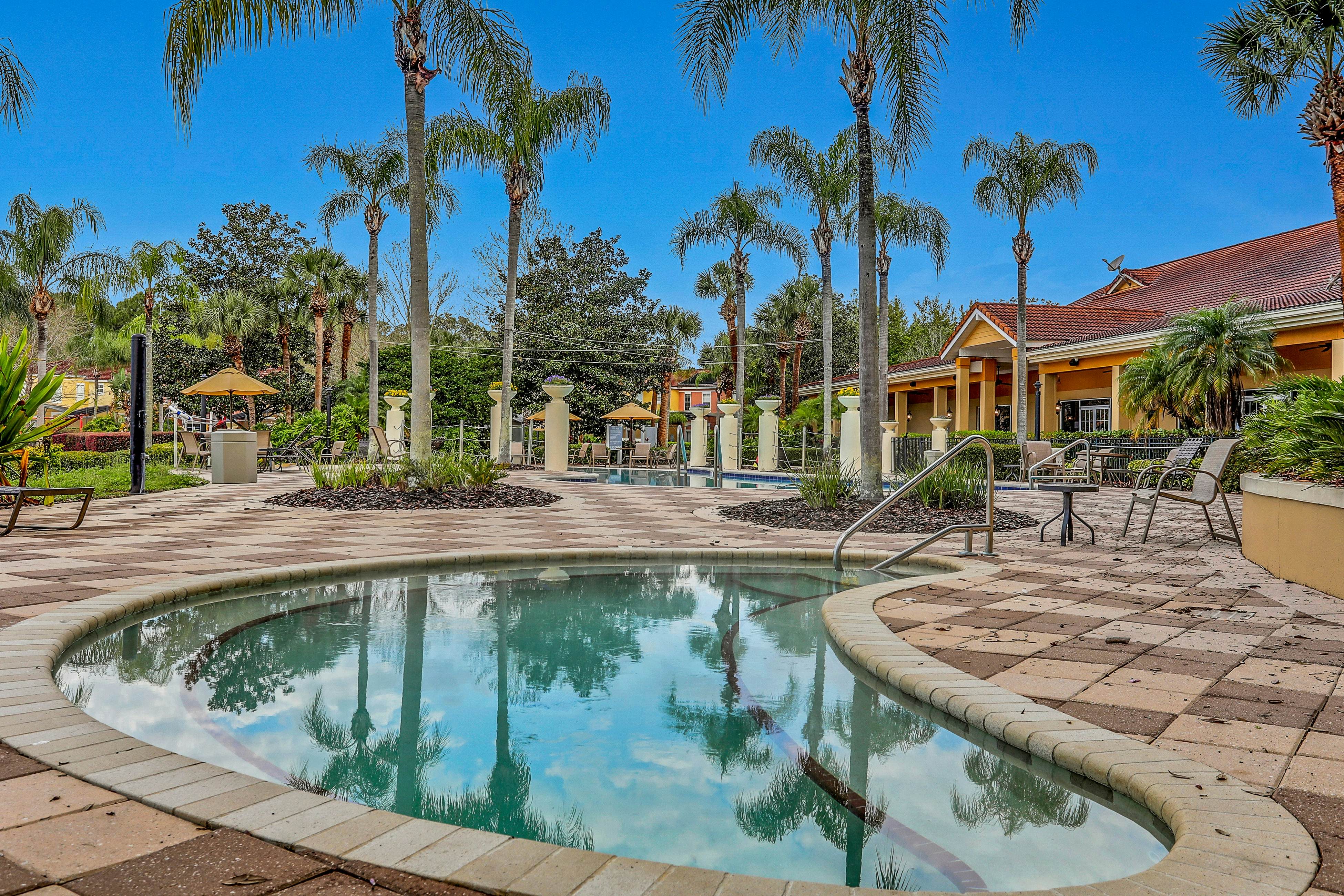 RGP102-3520-4 - Magic Moments Retreat