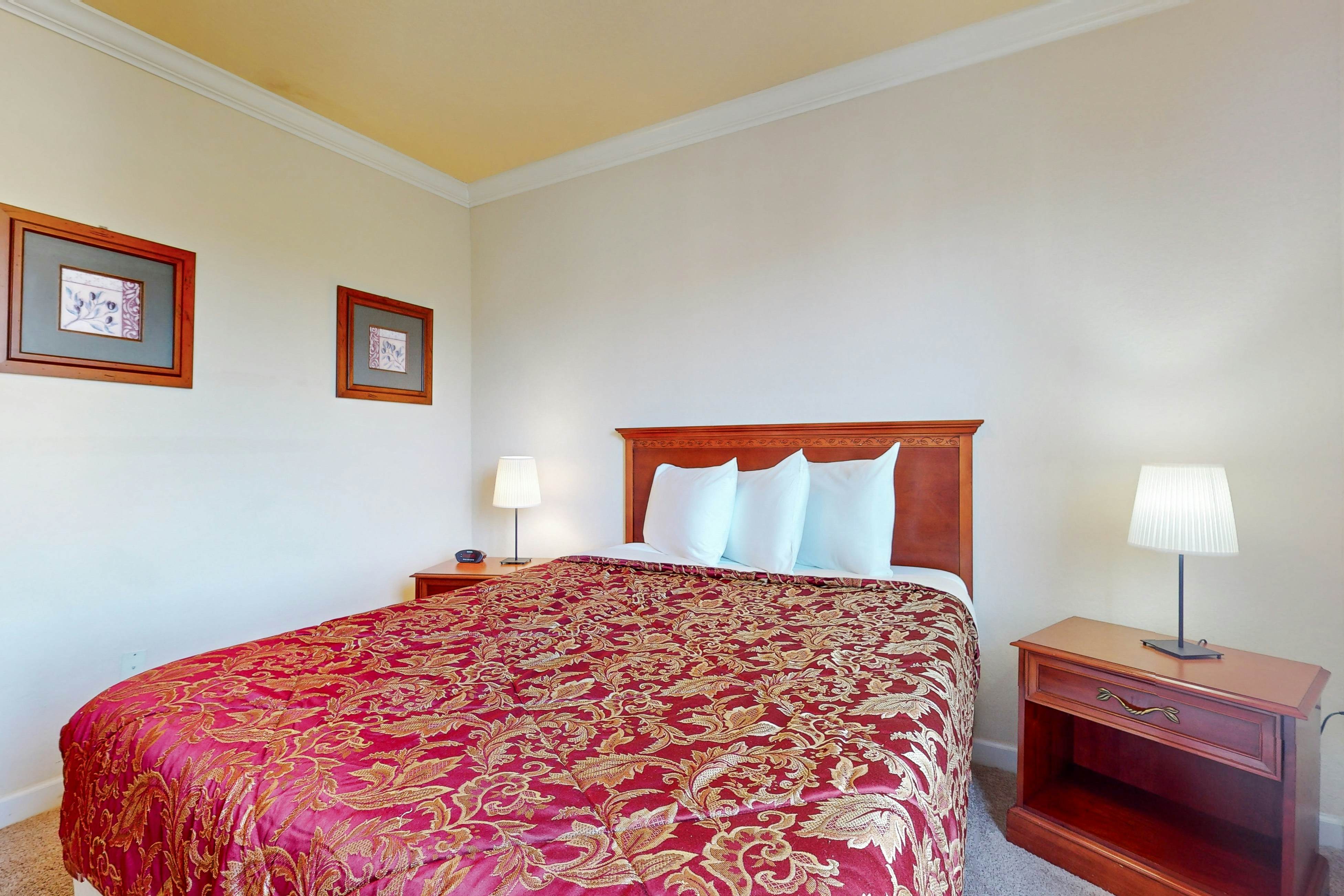 TUS107-1370-2407-2 - Tuscana Tranquility