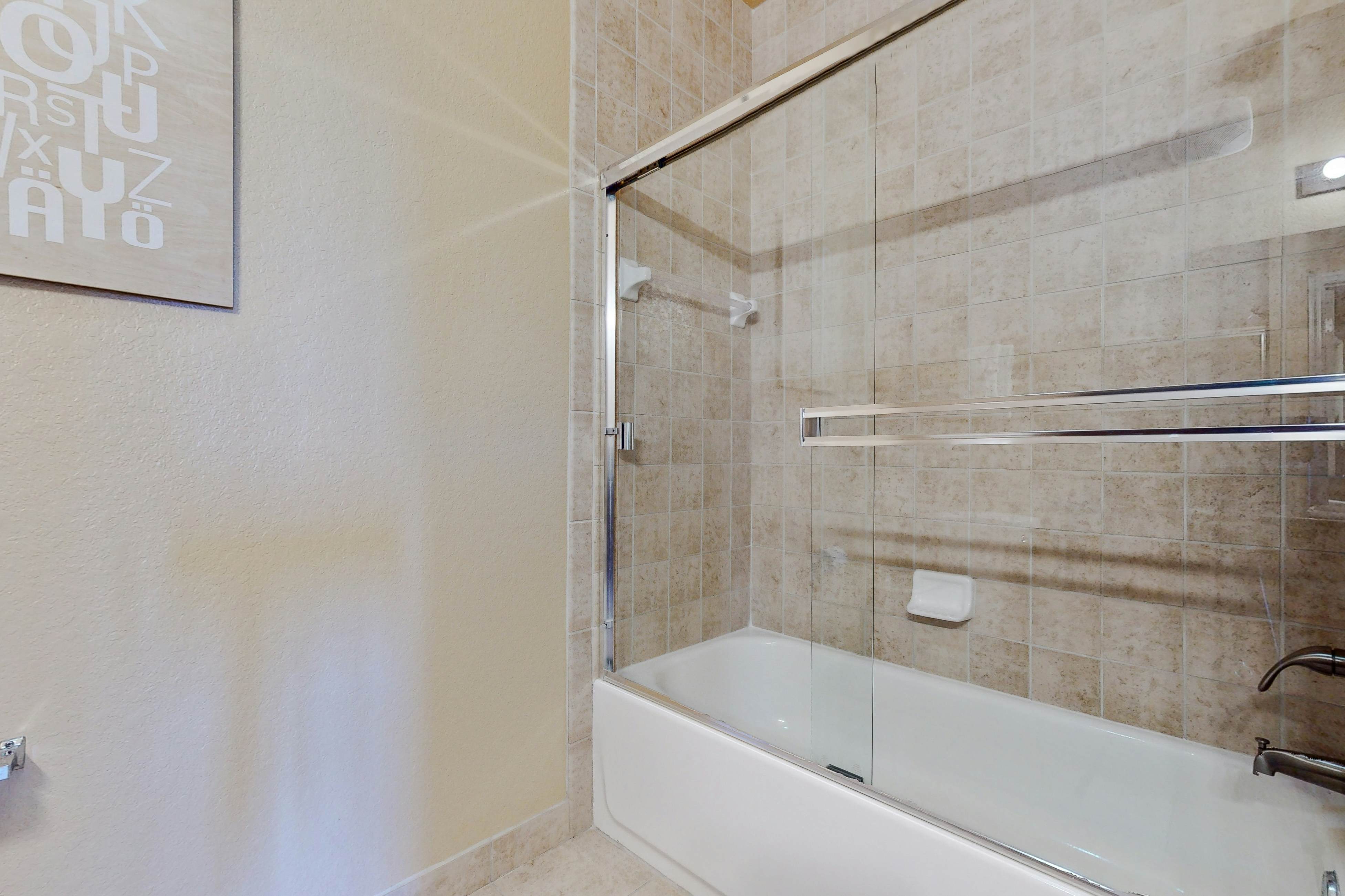 TUS107-1370-2407-2 - Tuscana Tranquility