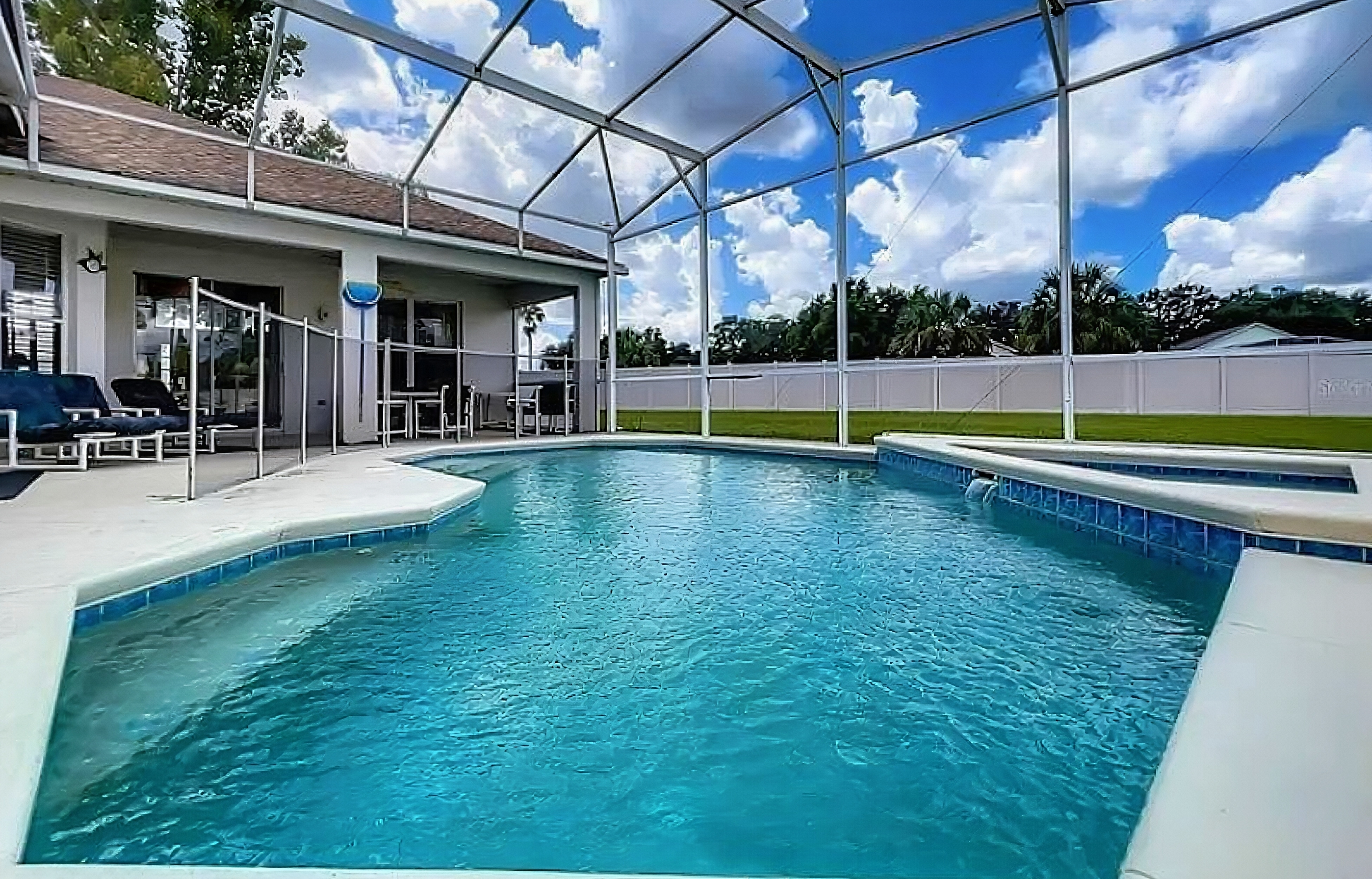 WRG102-281-5-P - Grosvenor Getaway