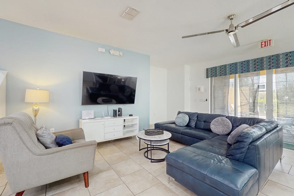 Townhome with private pool in Solterra resort, ADA friendly