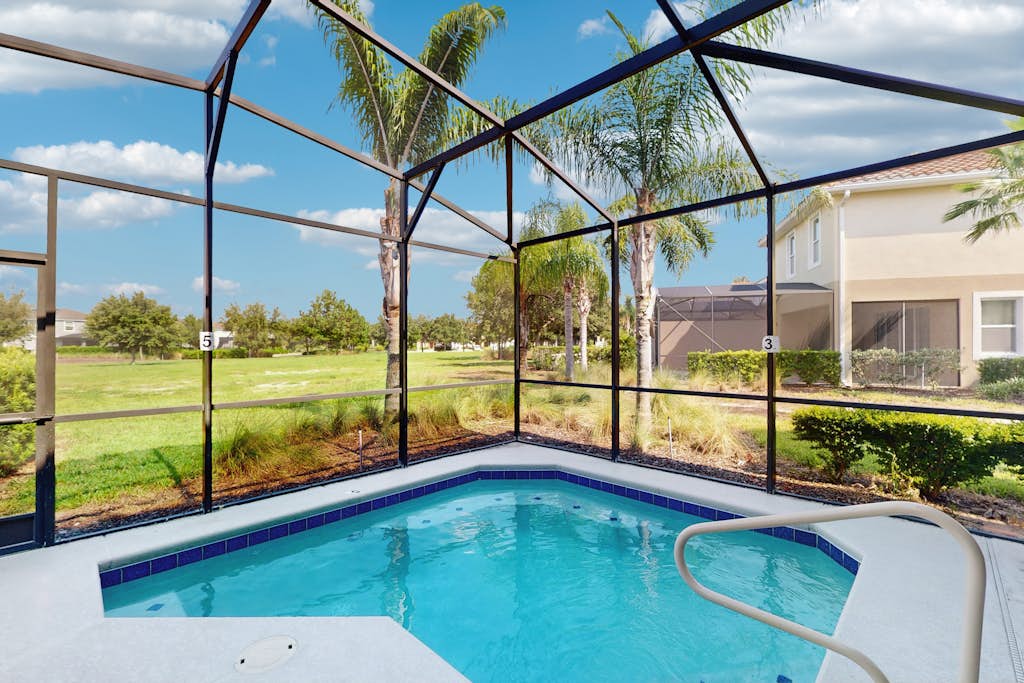 Townhome with private pool in Solterra resort, ADA friendly