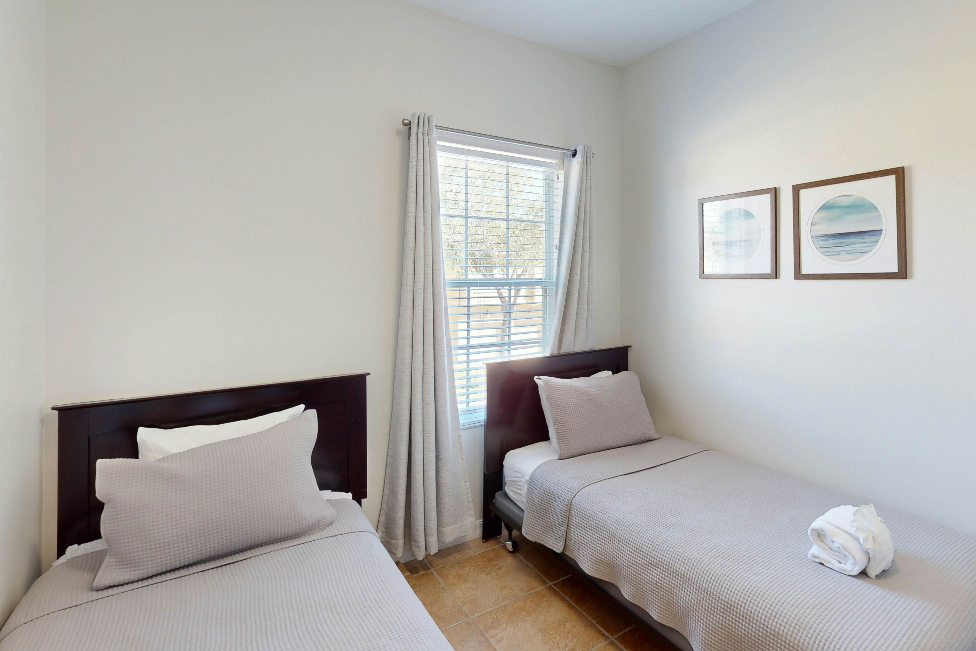 OAK105-7504-3 - Minnie Magic - Oakwater Resort