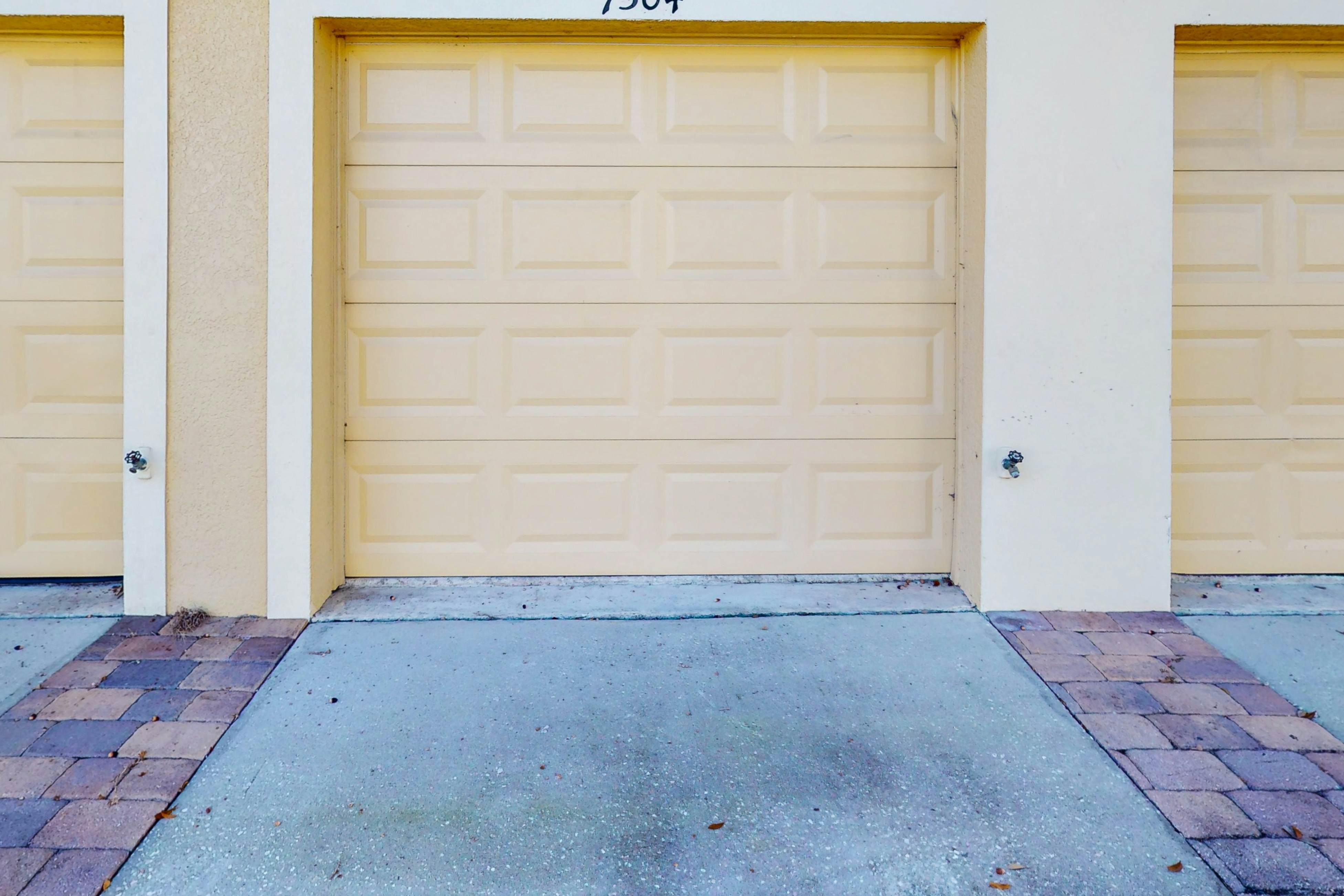 OAK105-7504-3 - Minnie Magic - Oakwater Resort