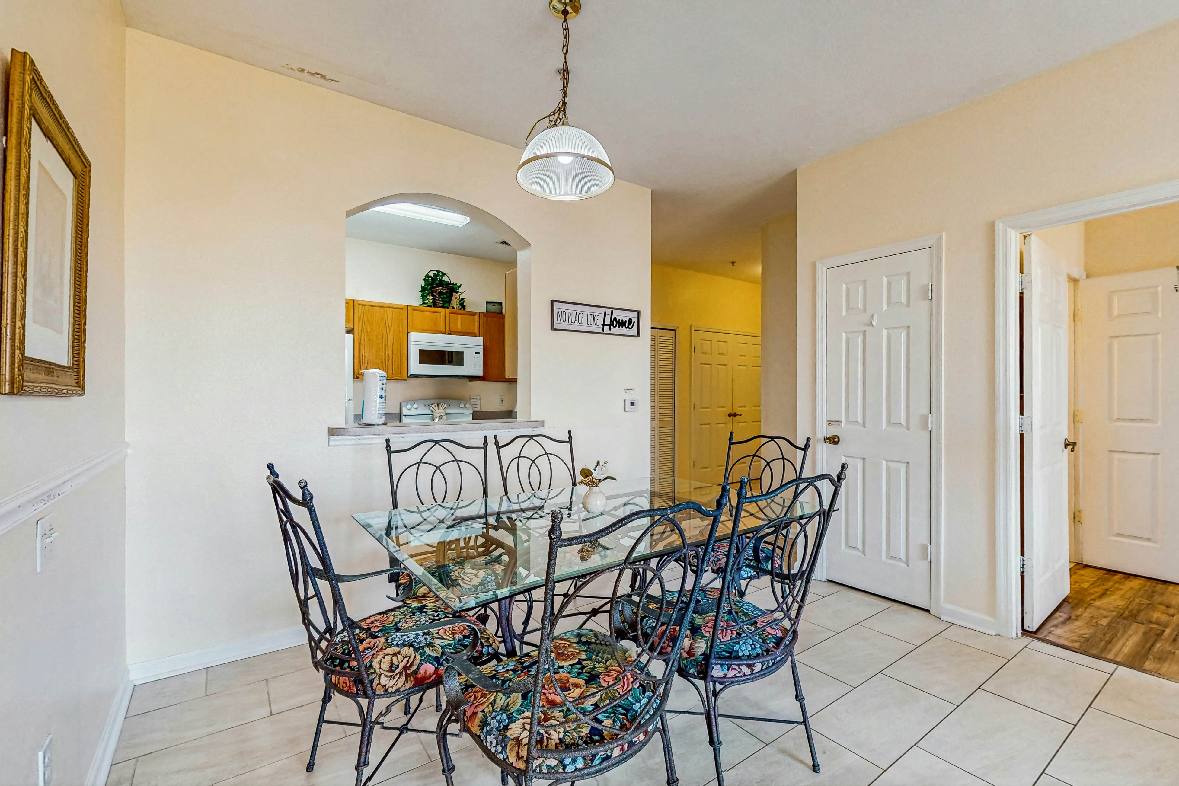 WP103-8105-105-3-Coconut Cool - Windsor Palms