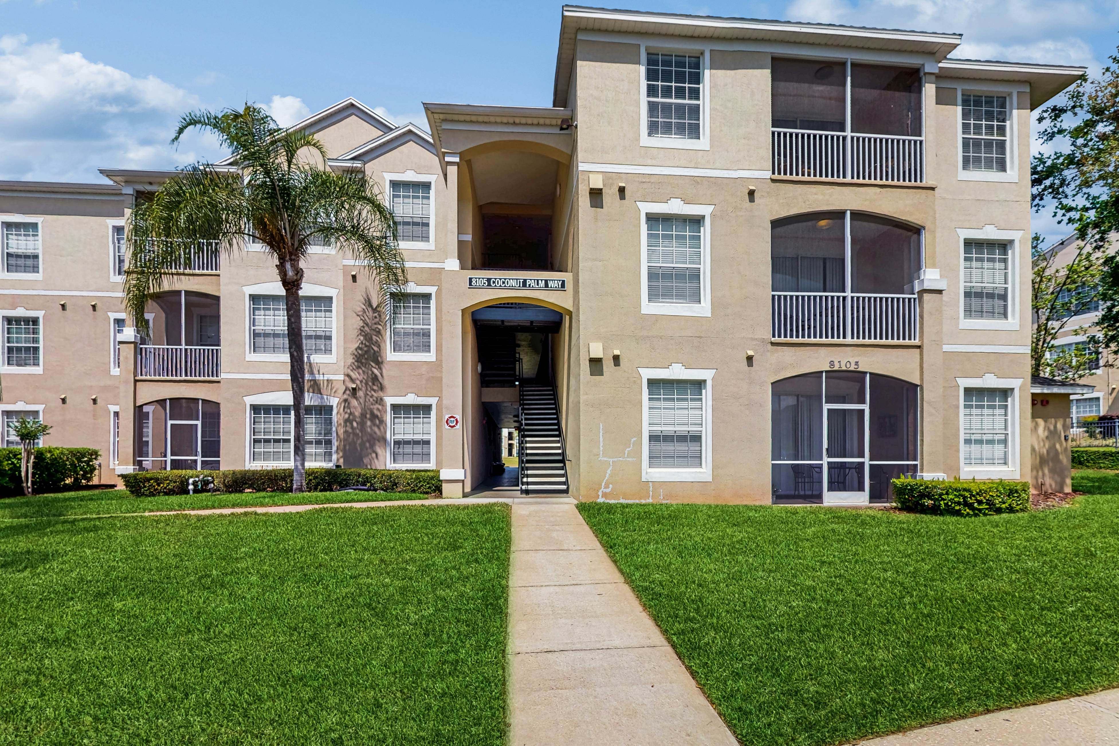 WP103-8105-105-3-Coconut Cool - Windsor Palms