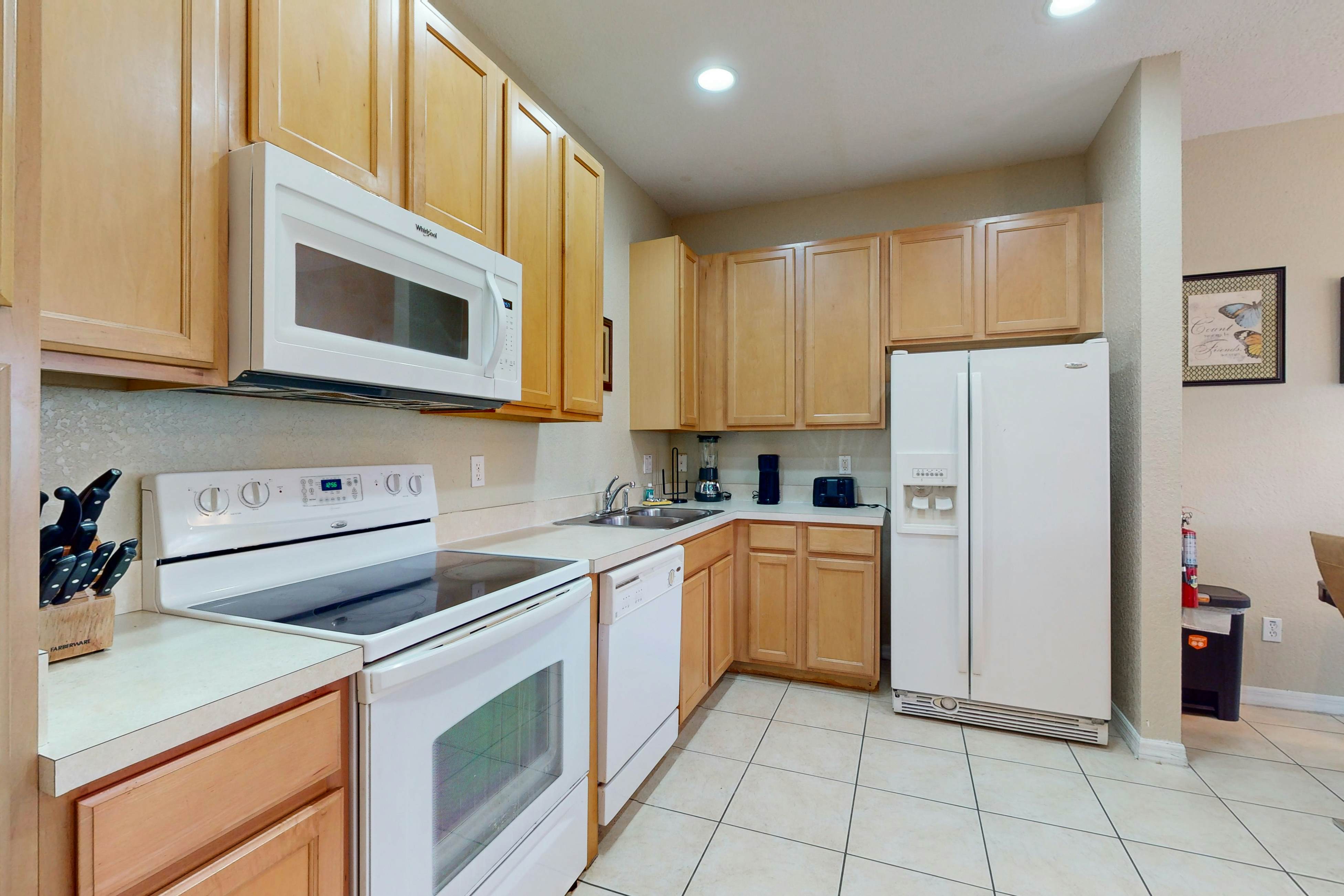 CCR101-2342-4 - Blissful Getaway - Coral Cay Resort