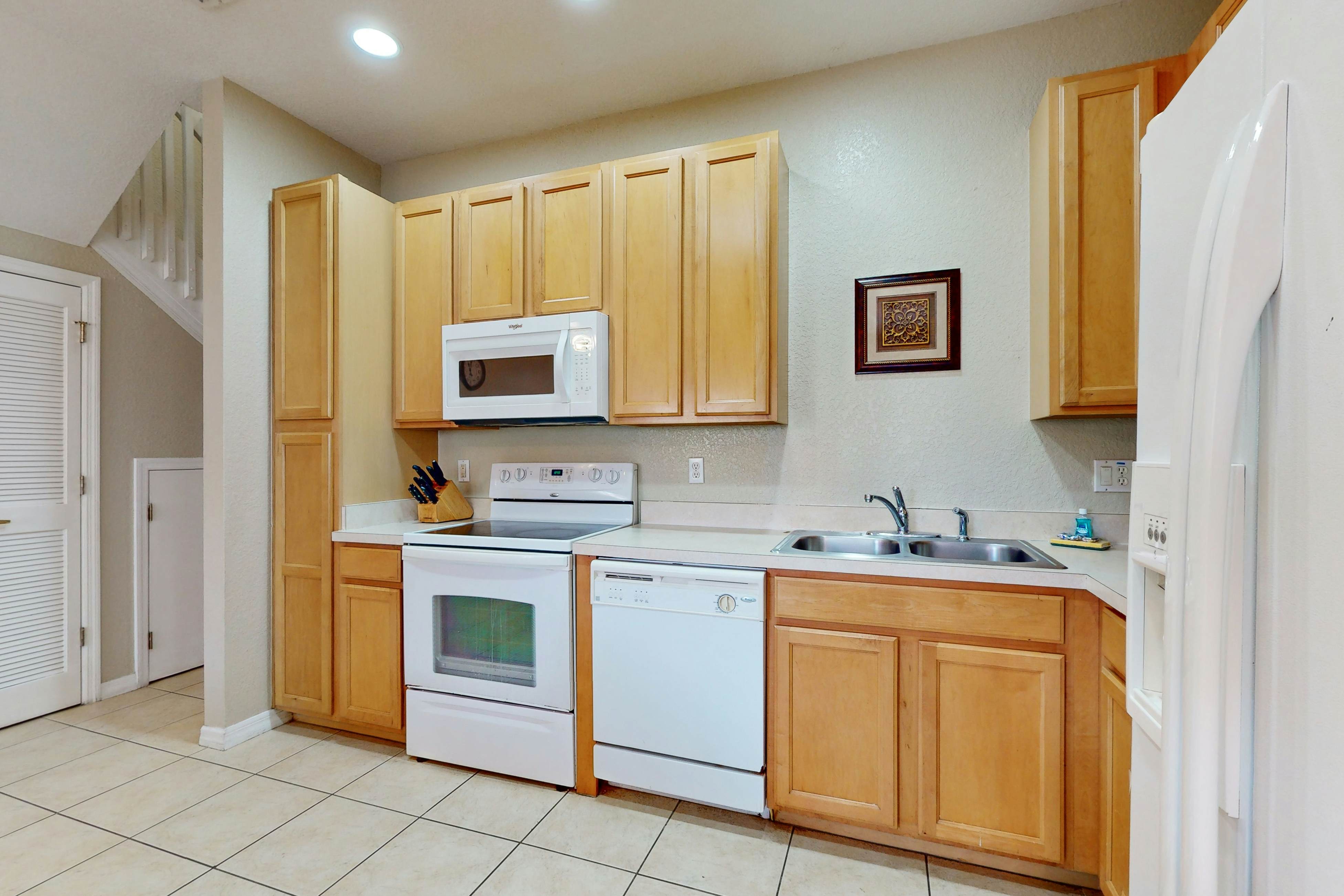 CCR101-2342-4 - Blissful Getaway - Coral Cay Resort