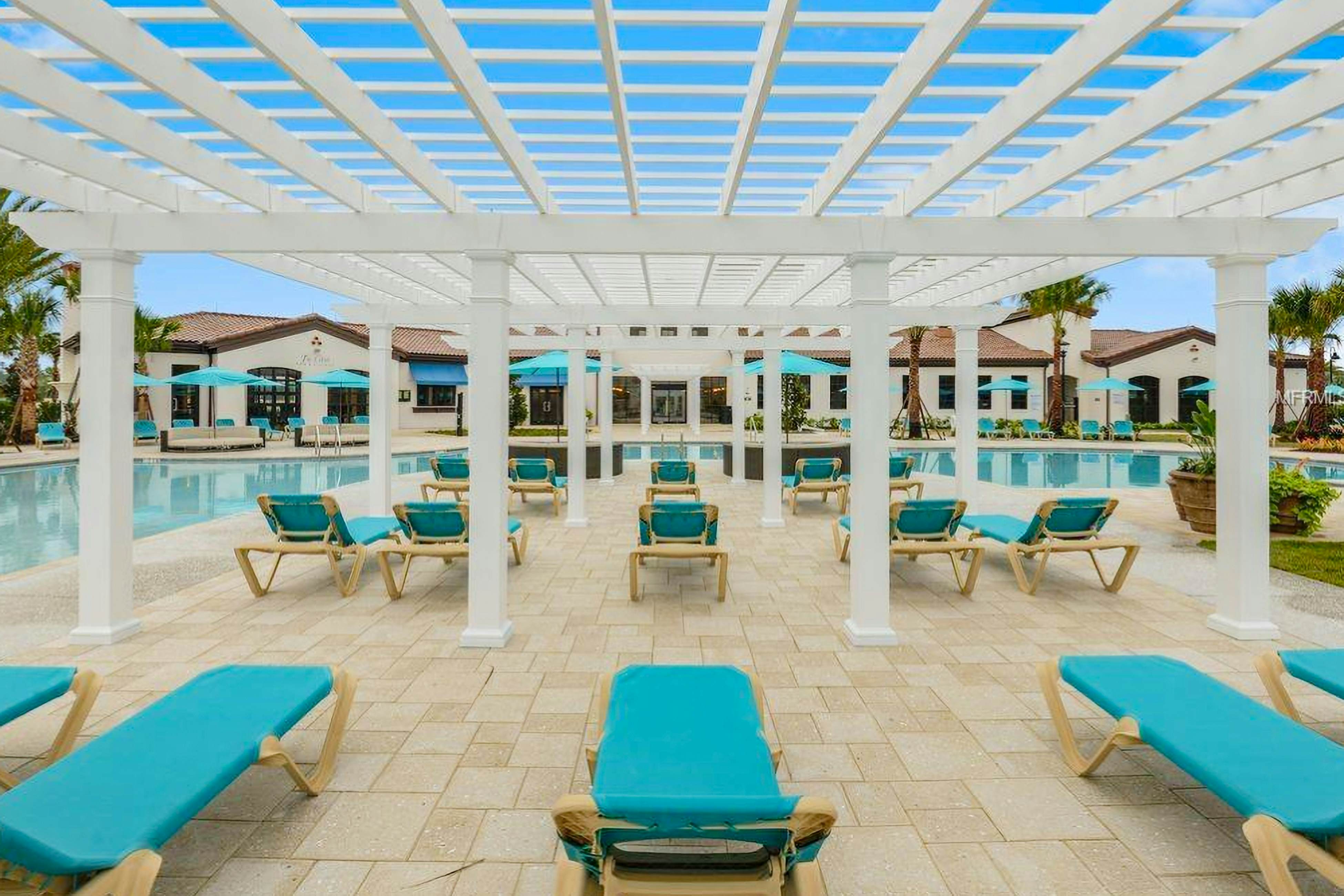 WW117-2011-5-P - Majorca Retreat - Windsor at Westside