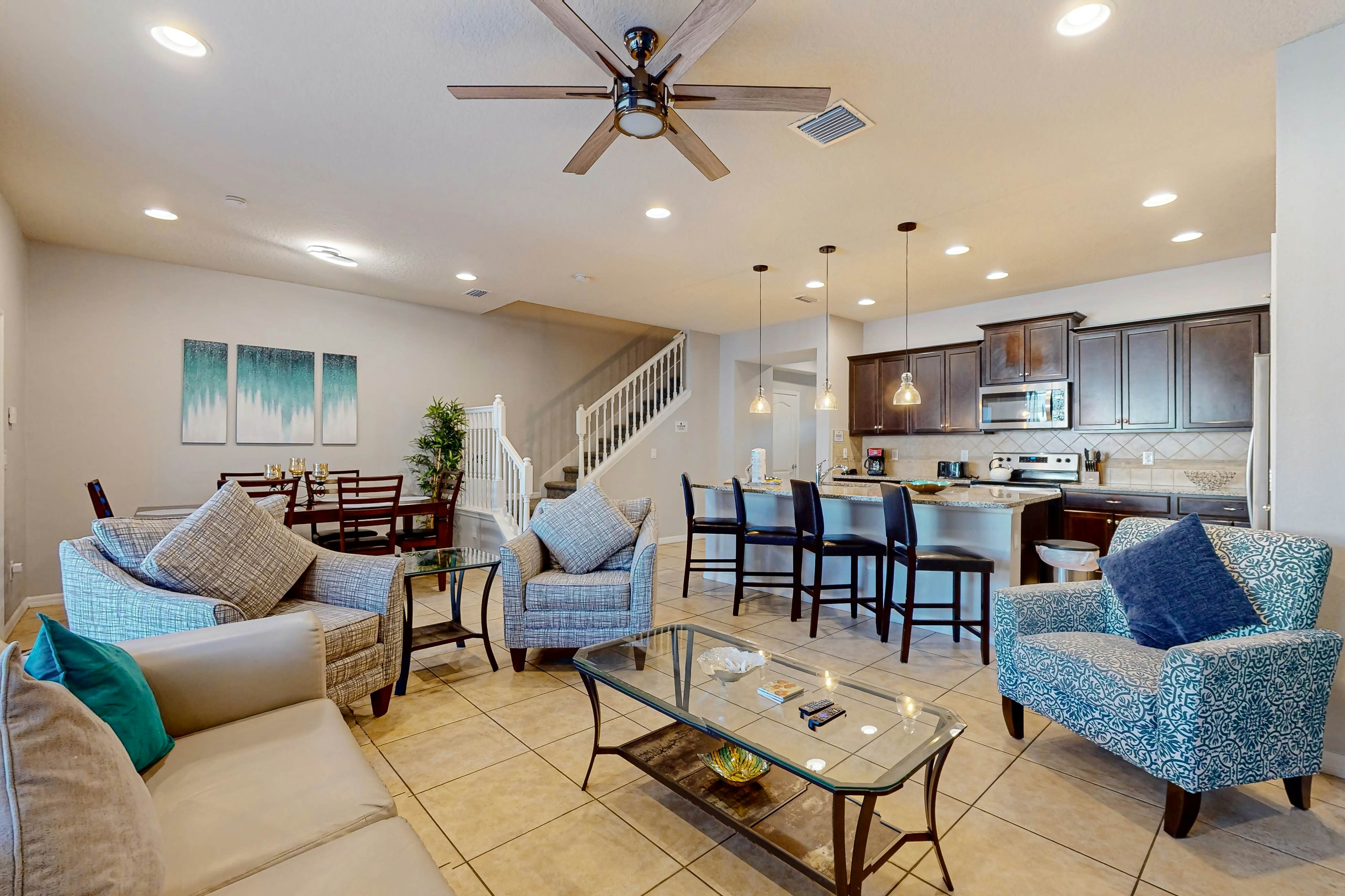 WW117-2011-5-P - Majorca Retreat - Windsor at Westside