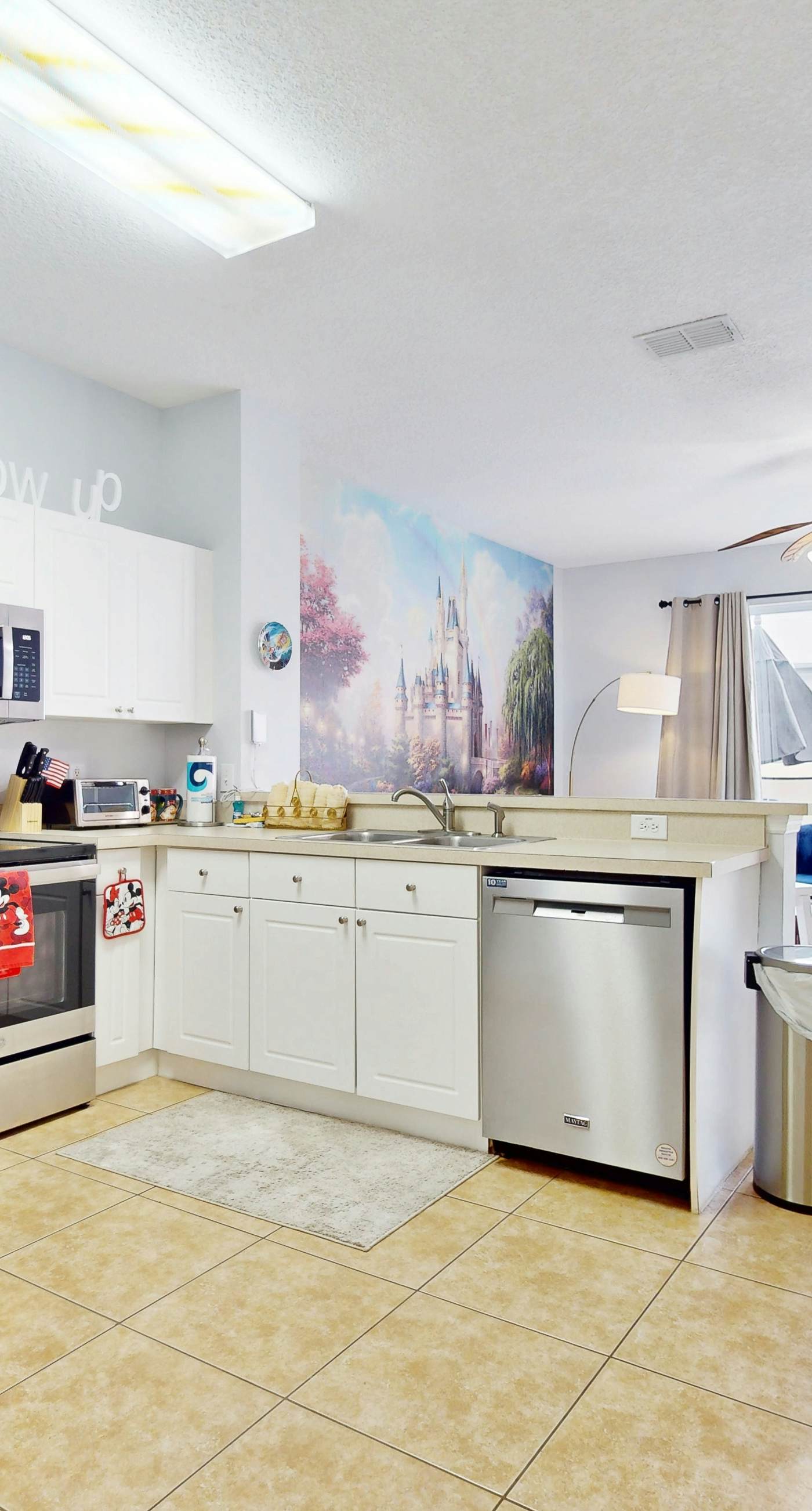 WP108-2351-3-P-Silver Palms