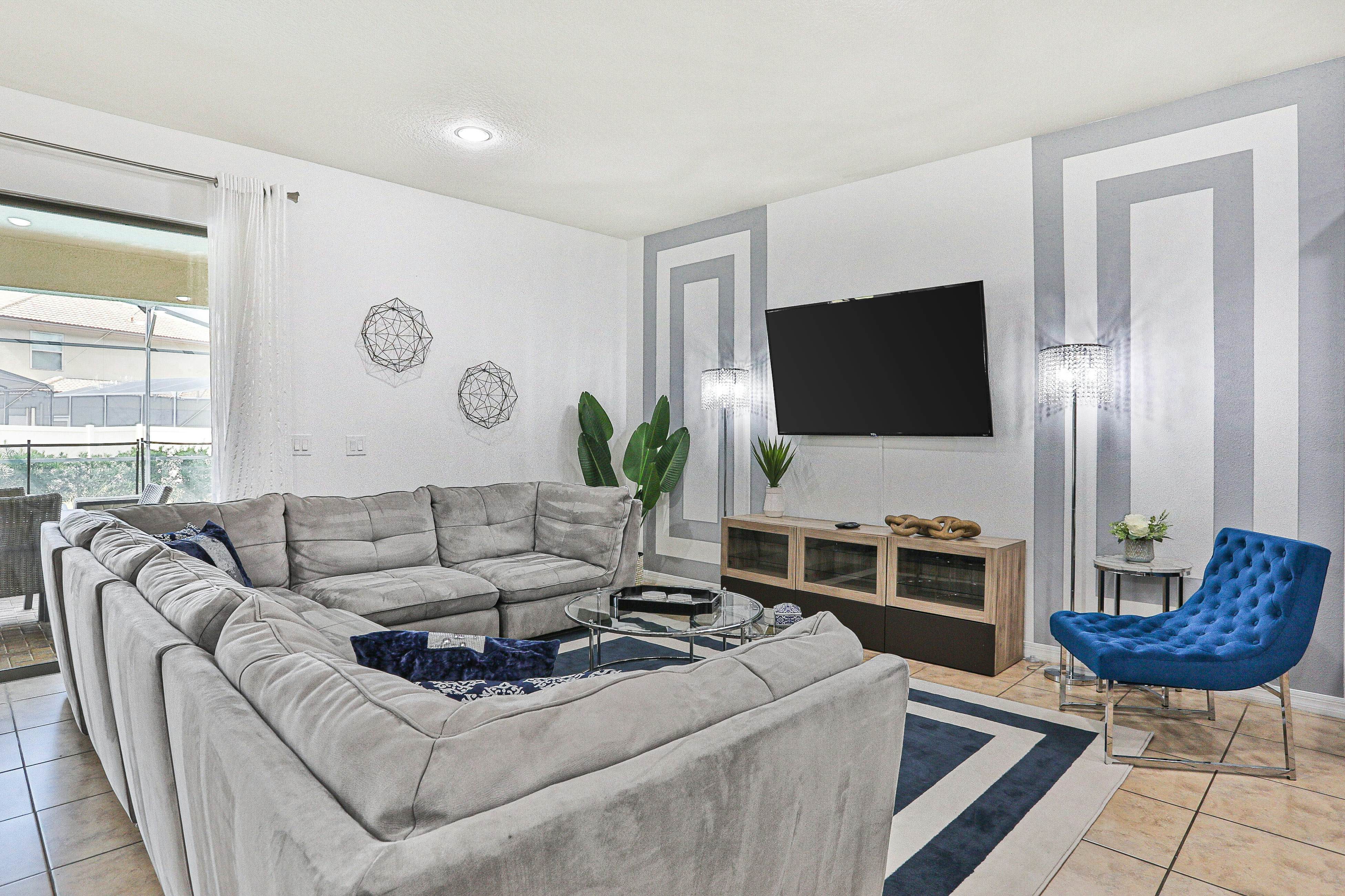 WW115-8893-9-GP - Westside Wonder - Windsor at Westside