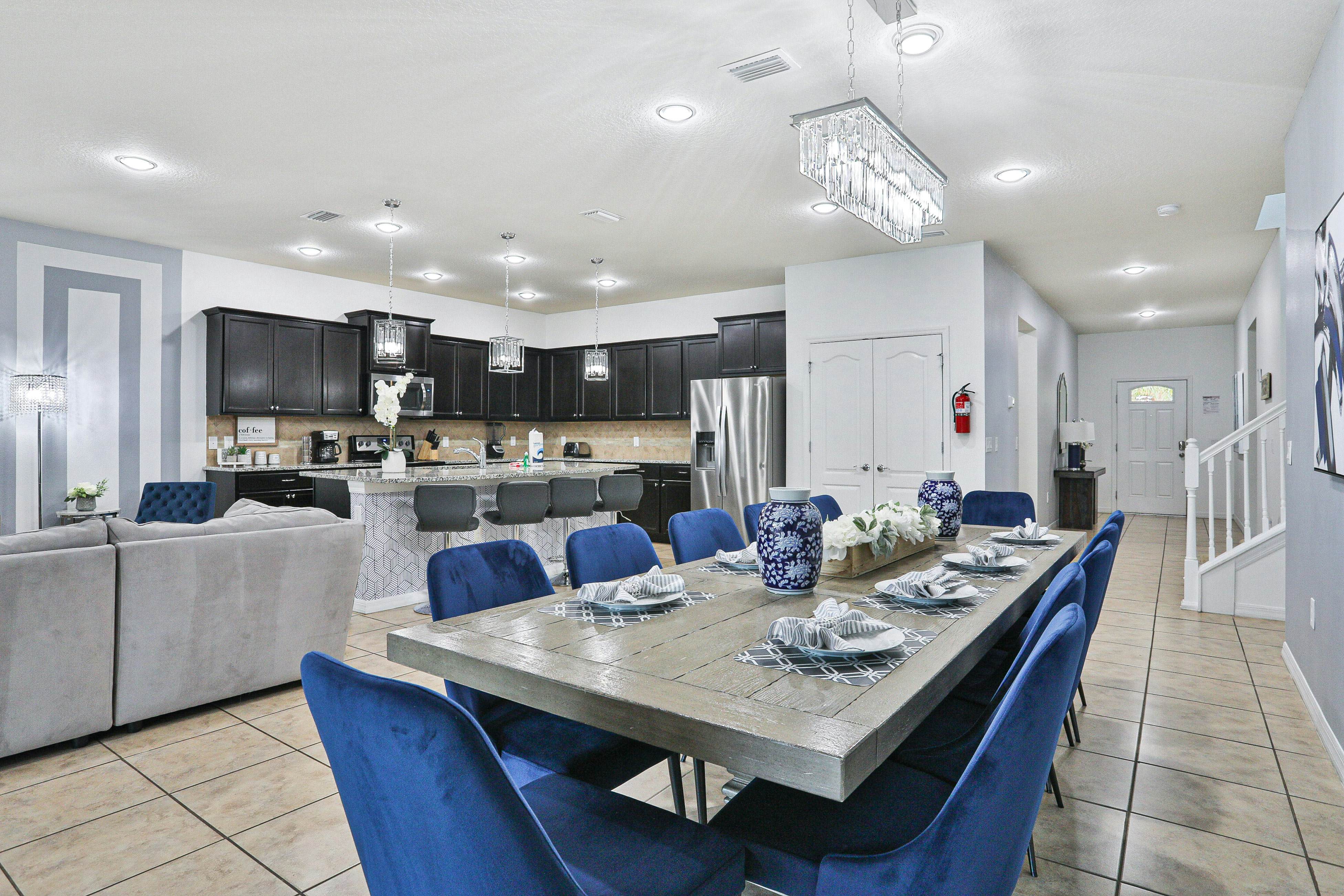 WW115-8893-9-GP - Westside Wonder - Windsor at Westside